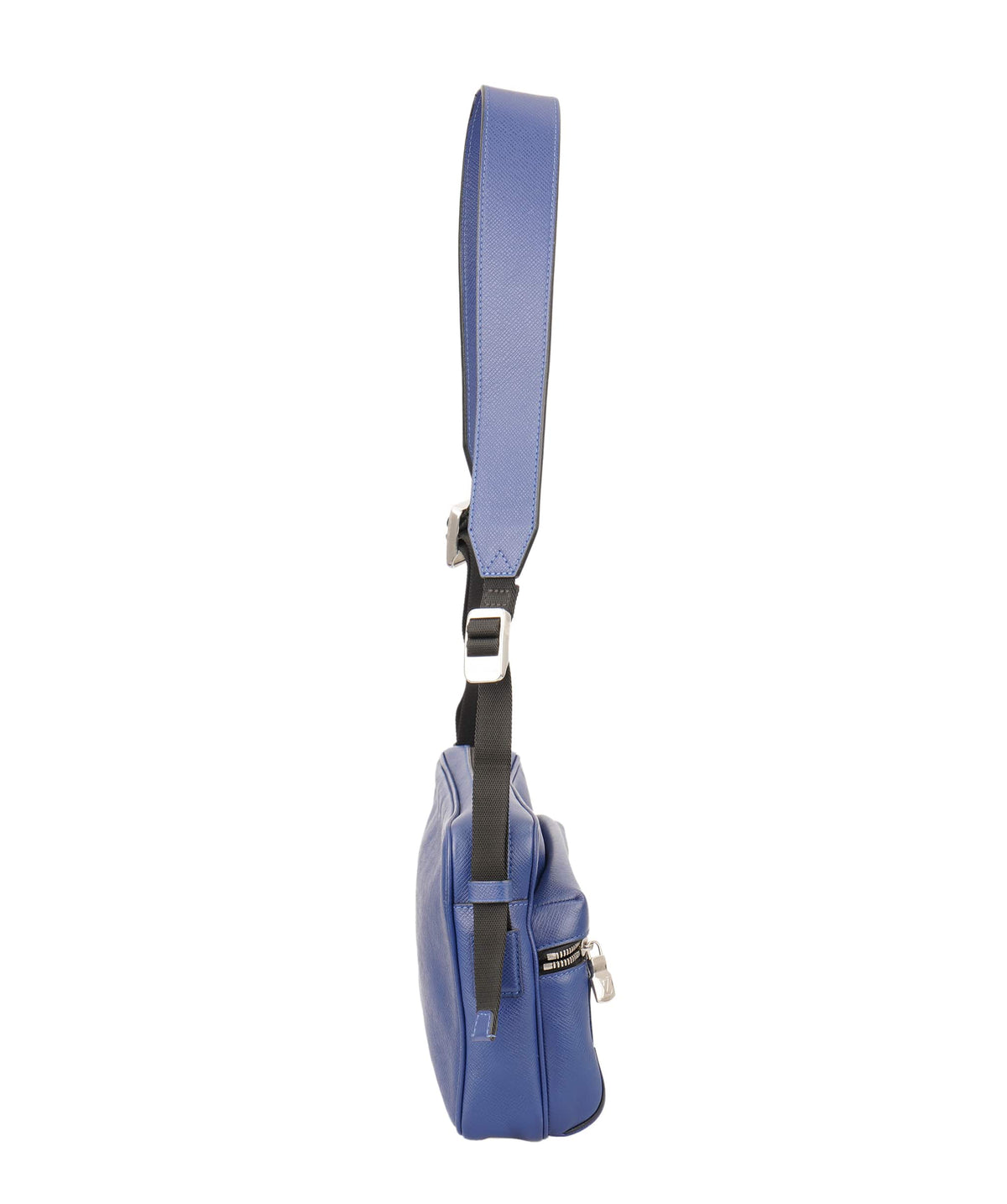 Louis Vuitton Louis Vuitton Blue Taiga Outdoor Messenger Bag C351184