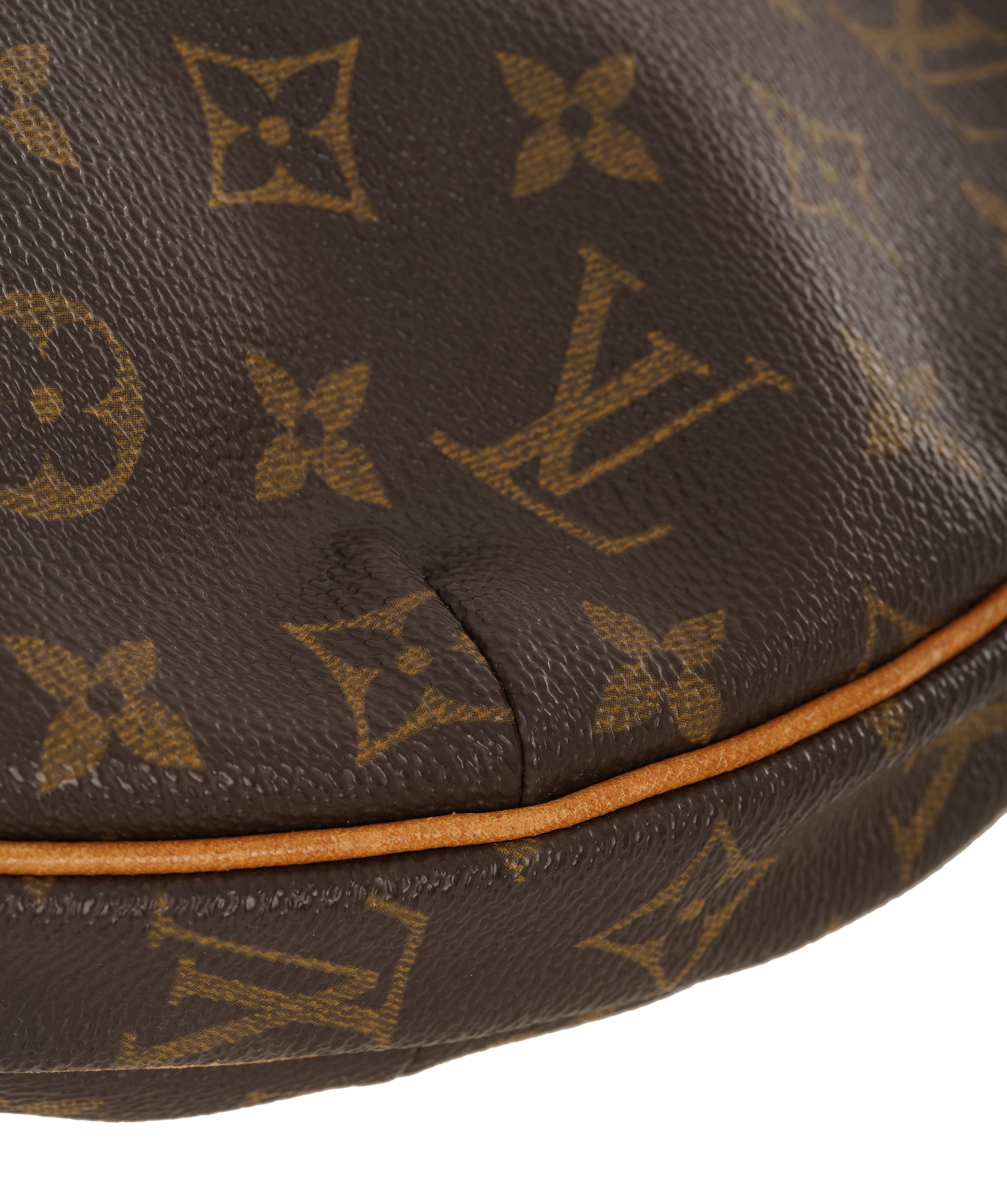 Louis Vuitton Louis Vuitton Croissant Handbag - Louis Vuitton ALC4164