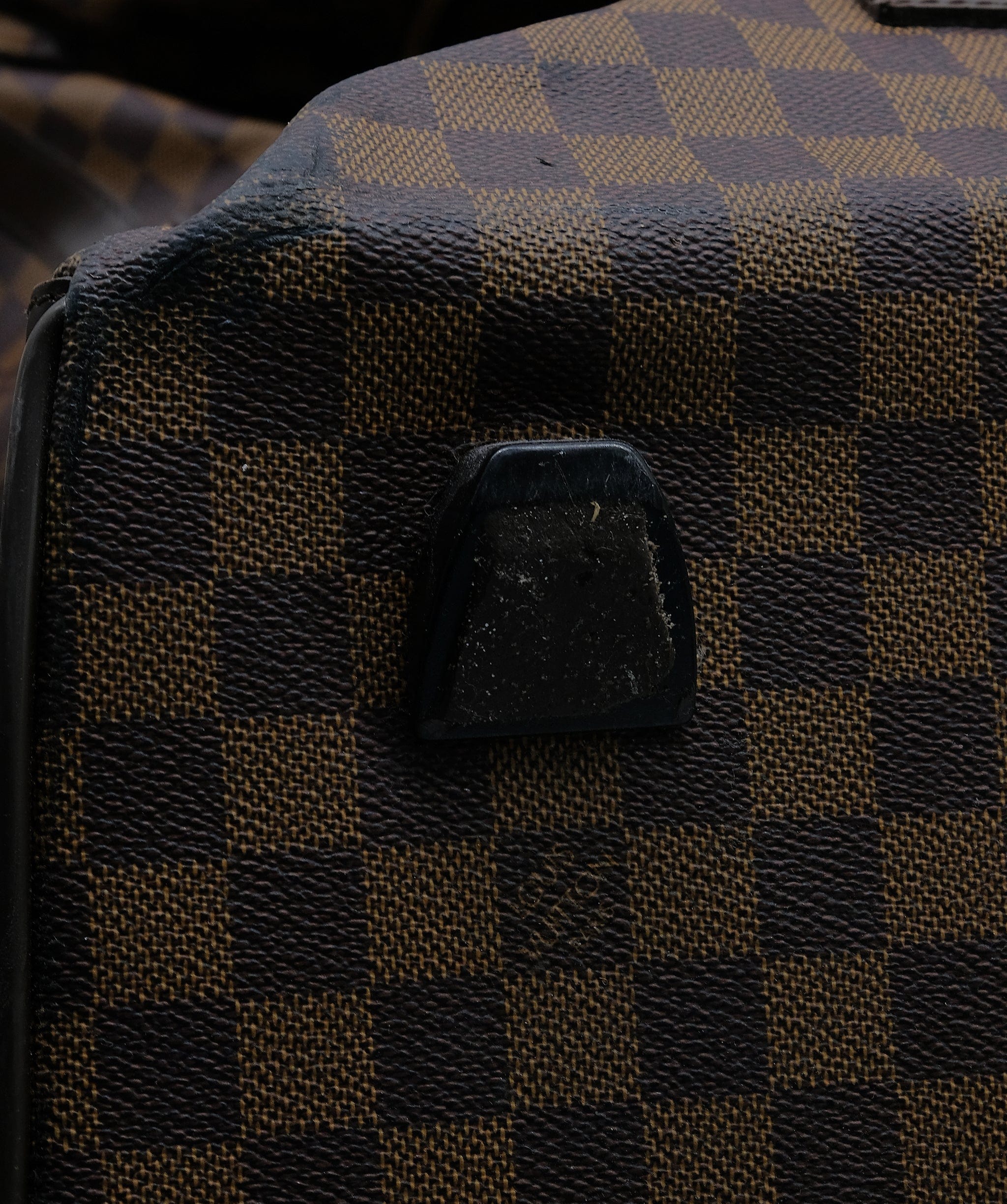 Louis Vuitton Louis Vuitton Damier Luggage Bag RJC3450