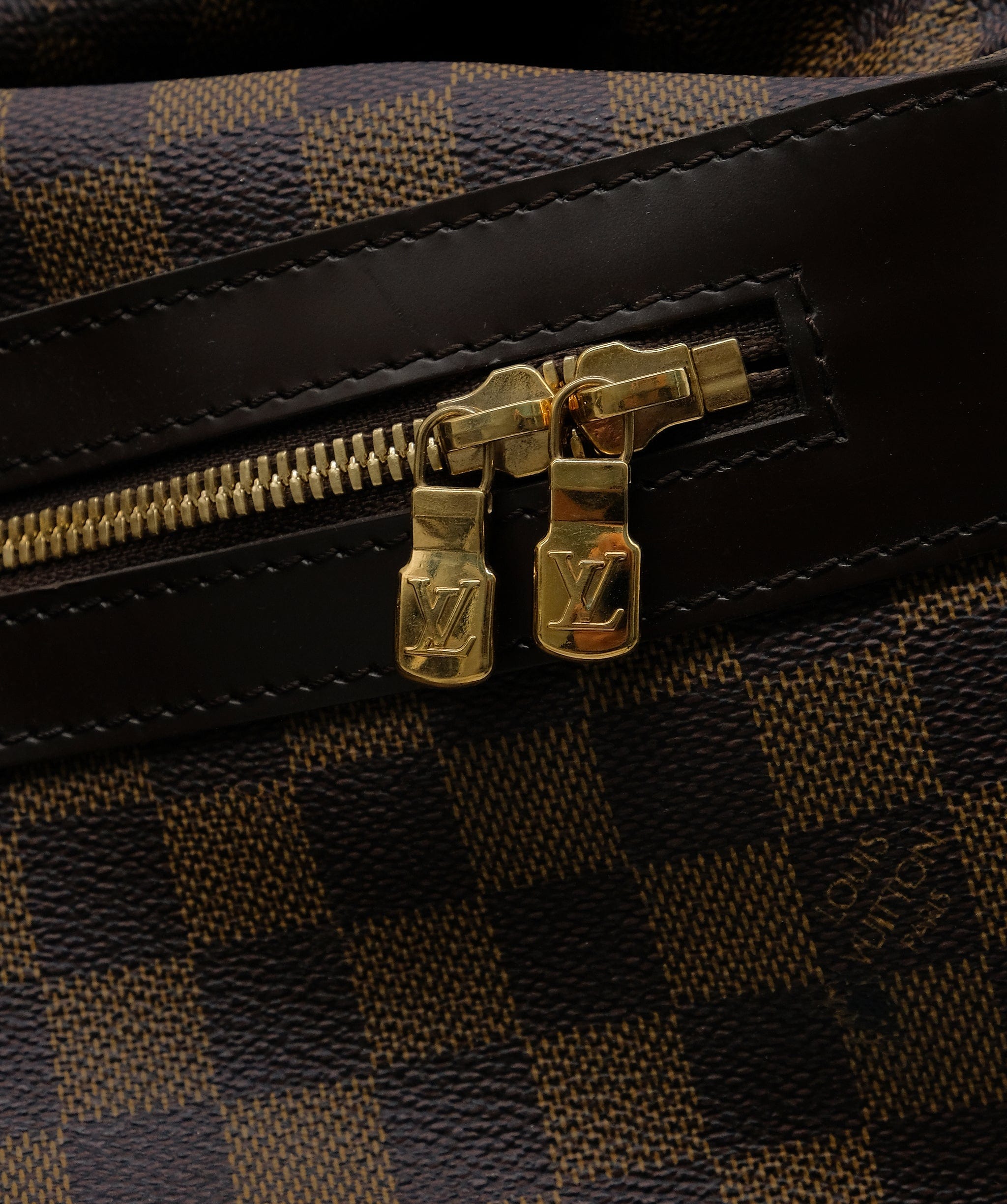 Louis Vuitton Louis Vuitton Damier Luggage Bag RJC3450