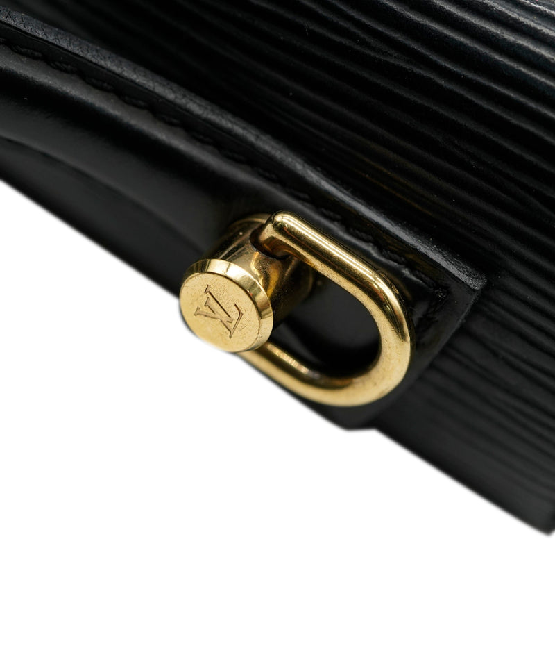 Louis Vuitton Monceau in Black Epi Leather 2-way