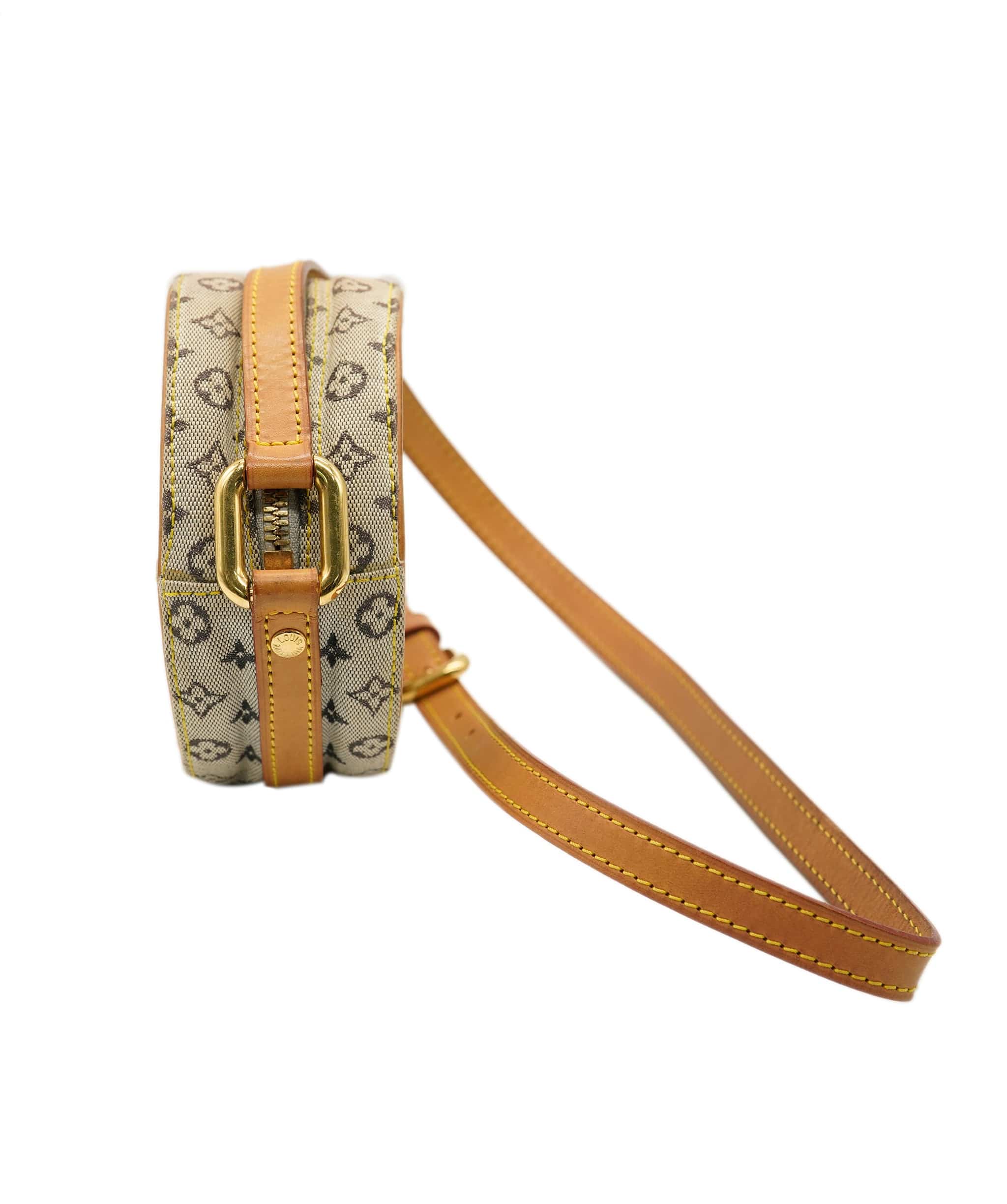 Louis Vuitton Louis Vuitton Grey/Blue Mini Lin Jeannie PM Crossbody Bag ALC2295