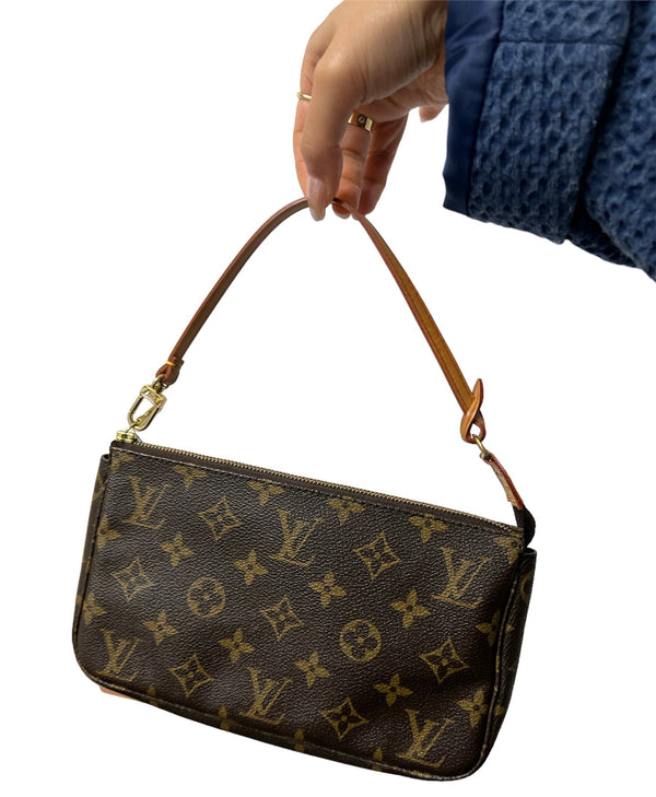 LOUIS VUITTON POCHETTE ACCESSORIES NEW vs VINTAGE COMPARISON WHAT