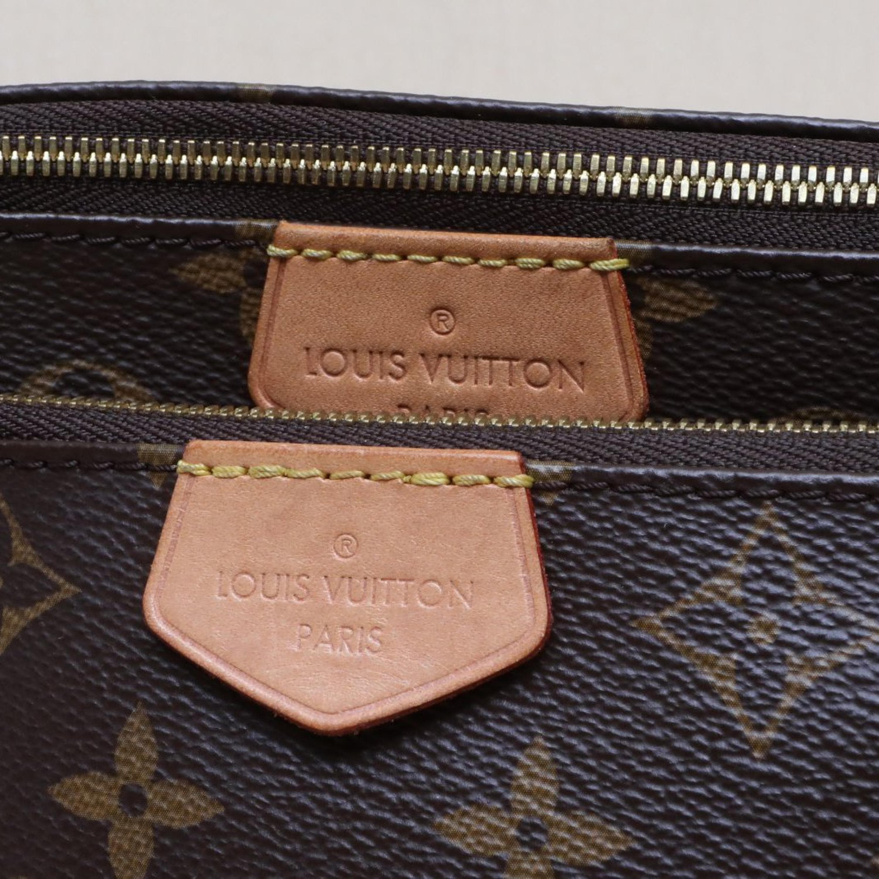 Louis Vuitton Louis Vuitton Multi Pochette Accessoires 5-in-1 Pink Shoulder Strap Monogram PVC 2020
Bag, shoulder straps ALC3159