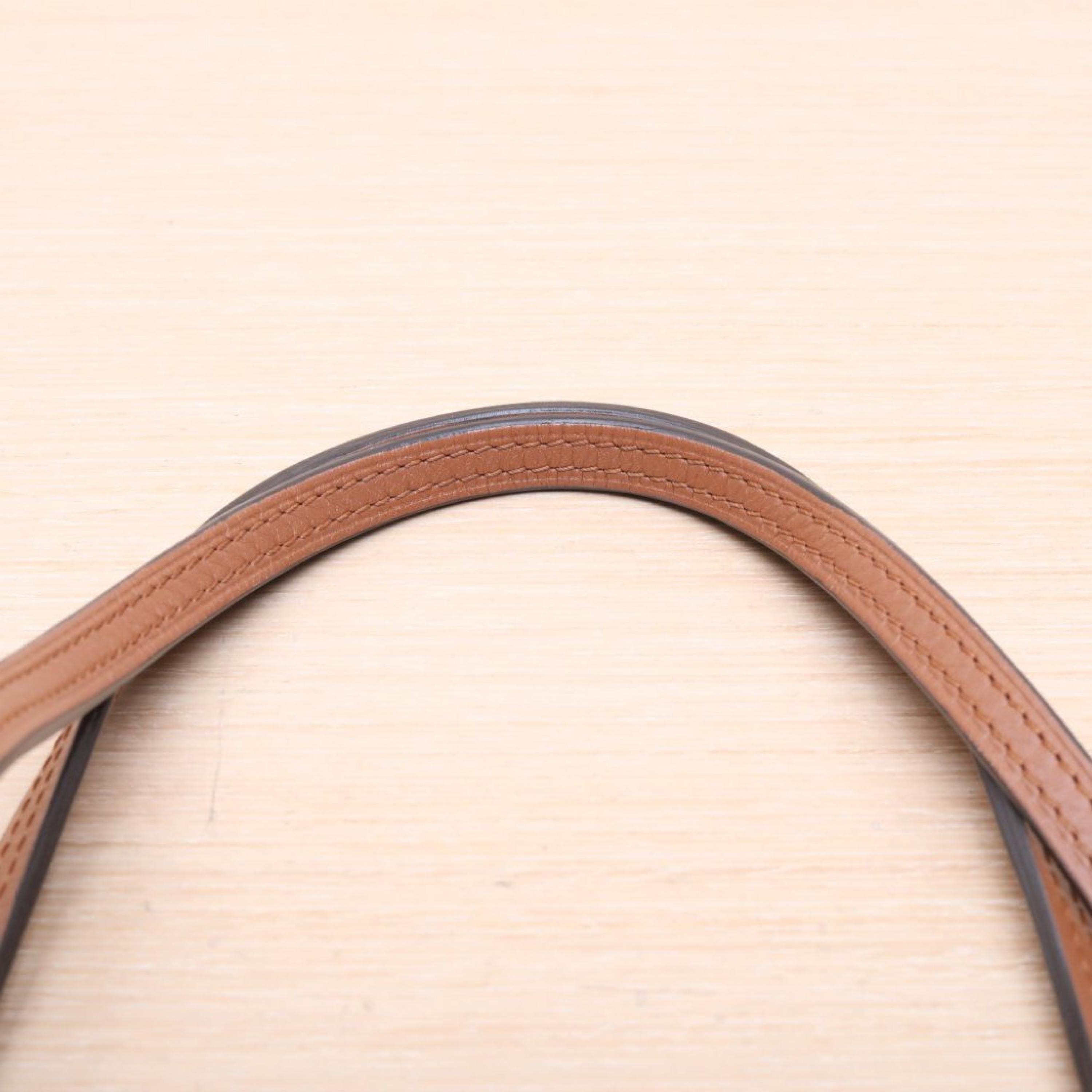 Louis Vuitton Louis Vuitton Neverfull Medium 31 Gamete Bag Red Brown PVC Silver Buckle 2020 1854 Print
sub-bag ALC3183