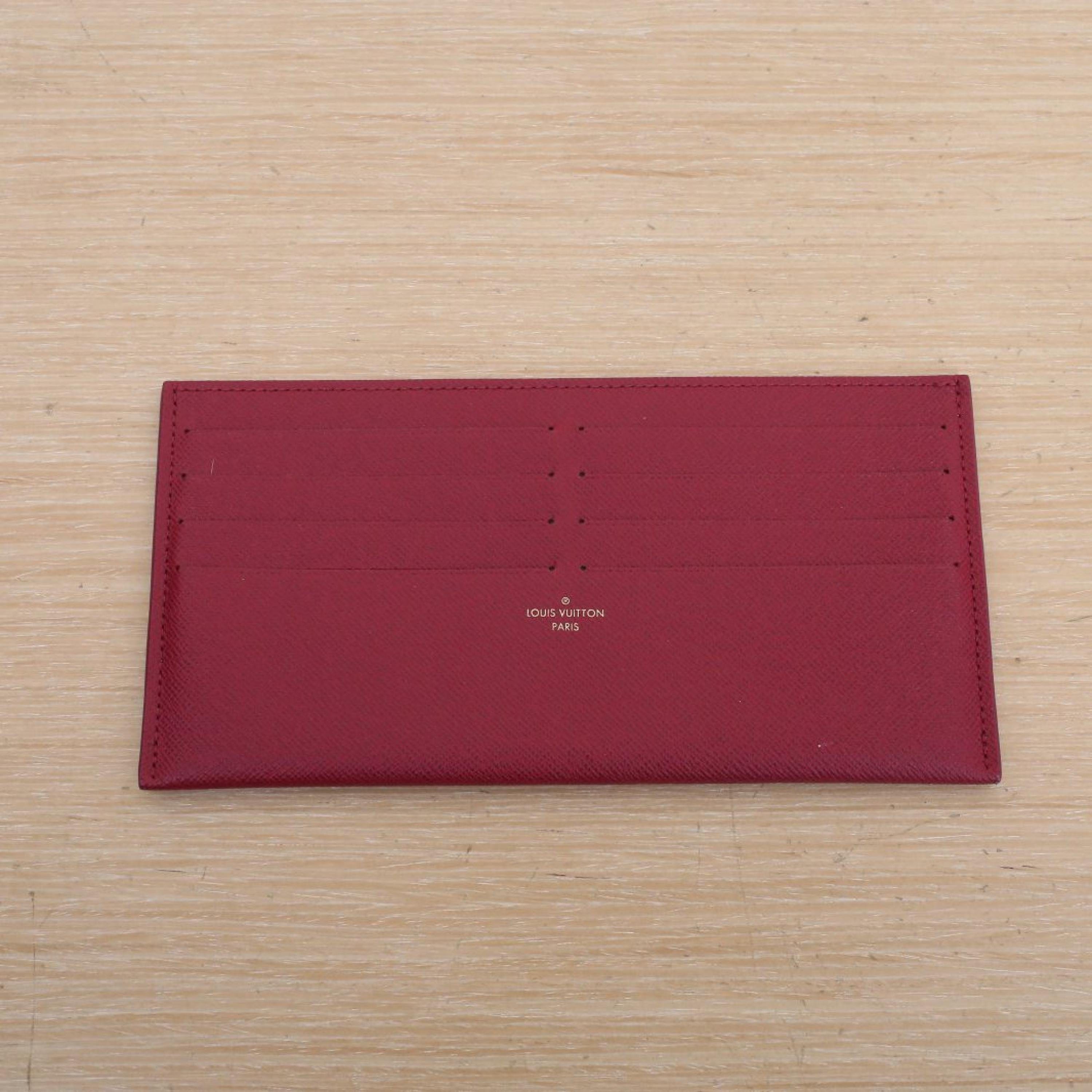 Louis Vuitton Louis Vuitton POCHETTE FELICIE 3-in-1 Chain Bag Monogram PVC 2020
Box, original dust bag, shopping ticket, brand label card, brand packaging bag, shoulder strap, sub-bag ALC3172