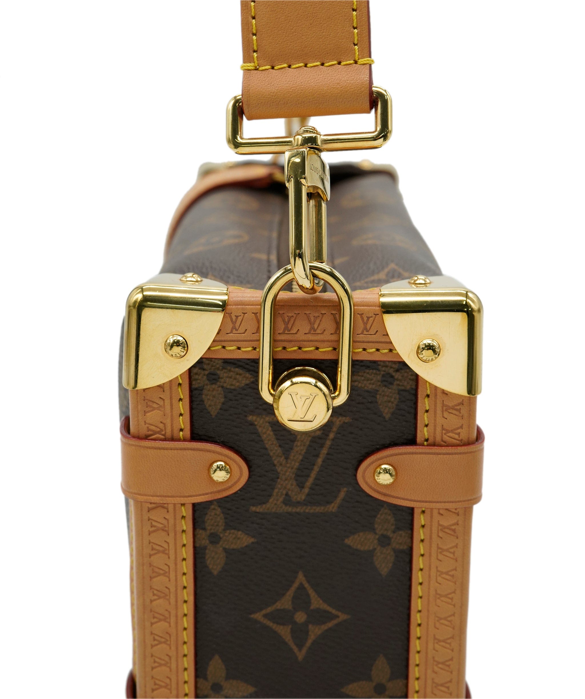 Louis Vuitton Soft Box Bag ALC2976 – Luxury Promise