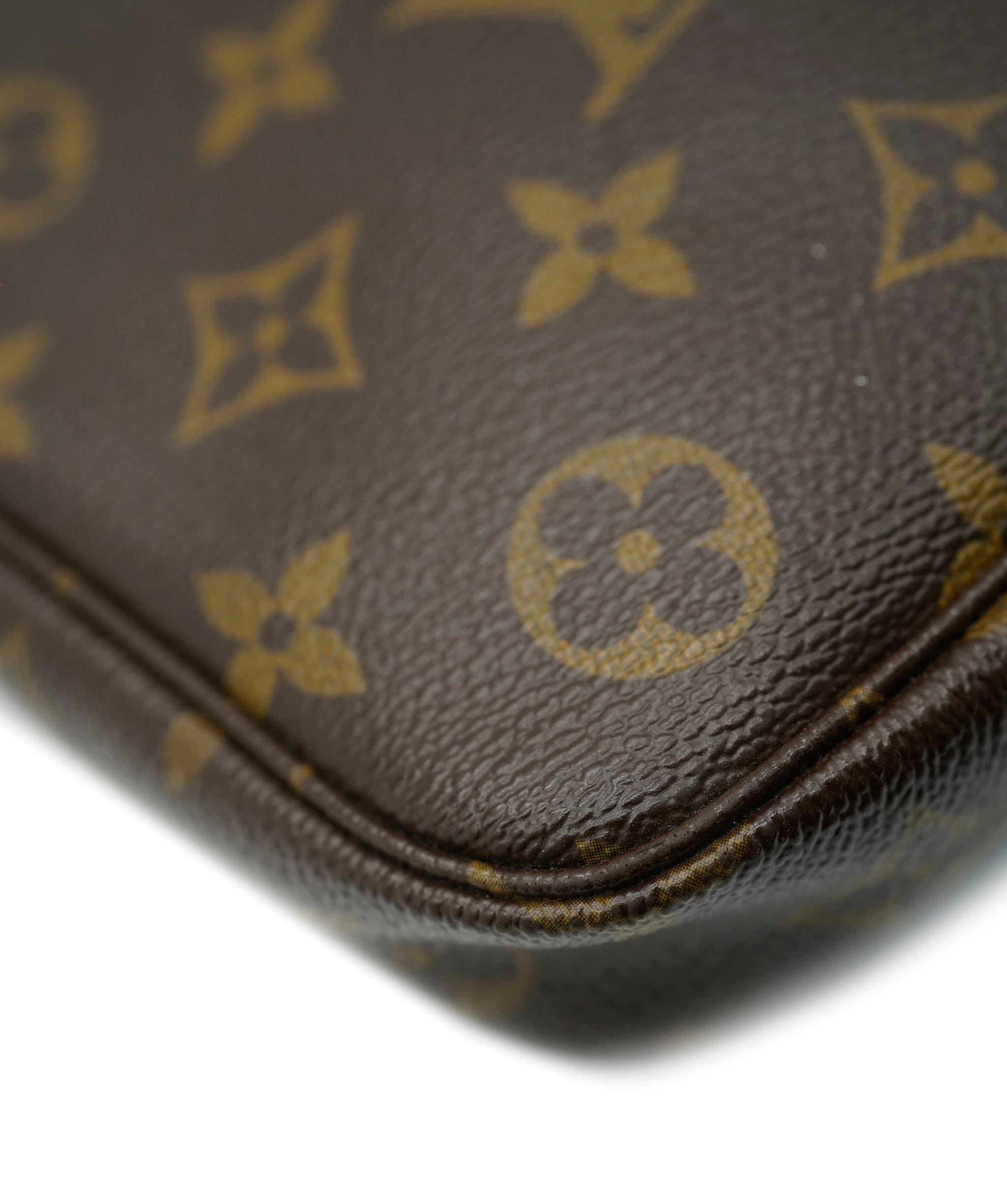 Louis Vuitton Louis Vuitton x Takashi Murakami Cerises Pochette - ALC0509