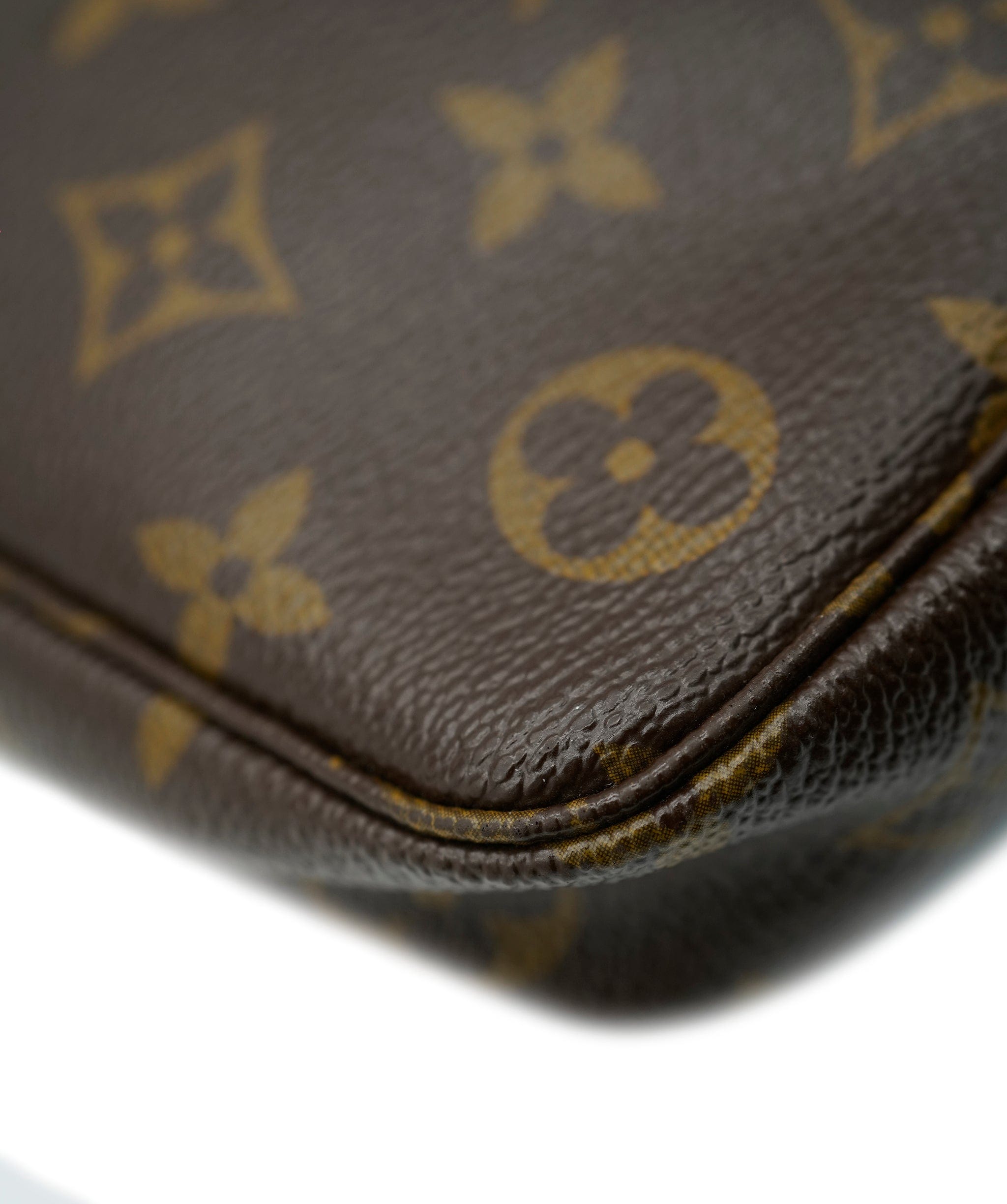 Louis Vuitton Louis Vuitton x Takashi Murakami Cerises Pochette - ALC0509