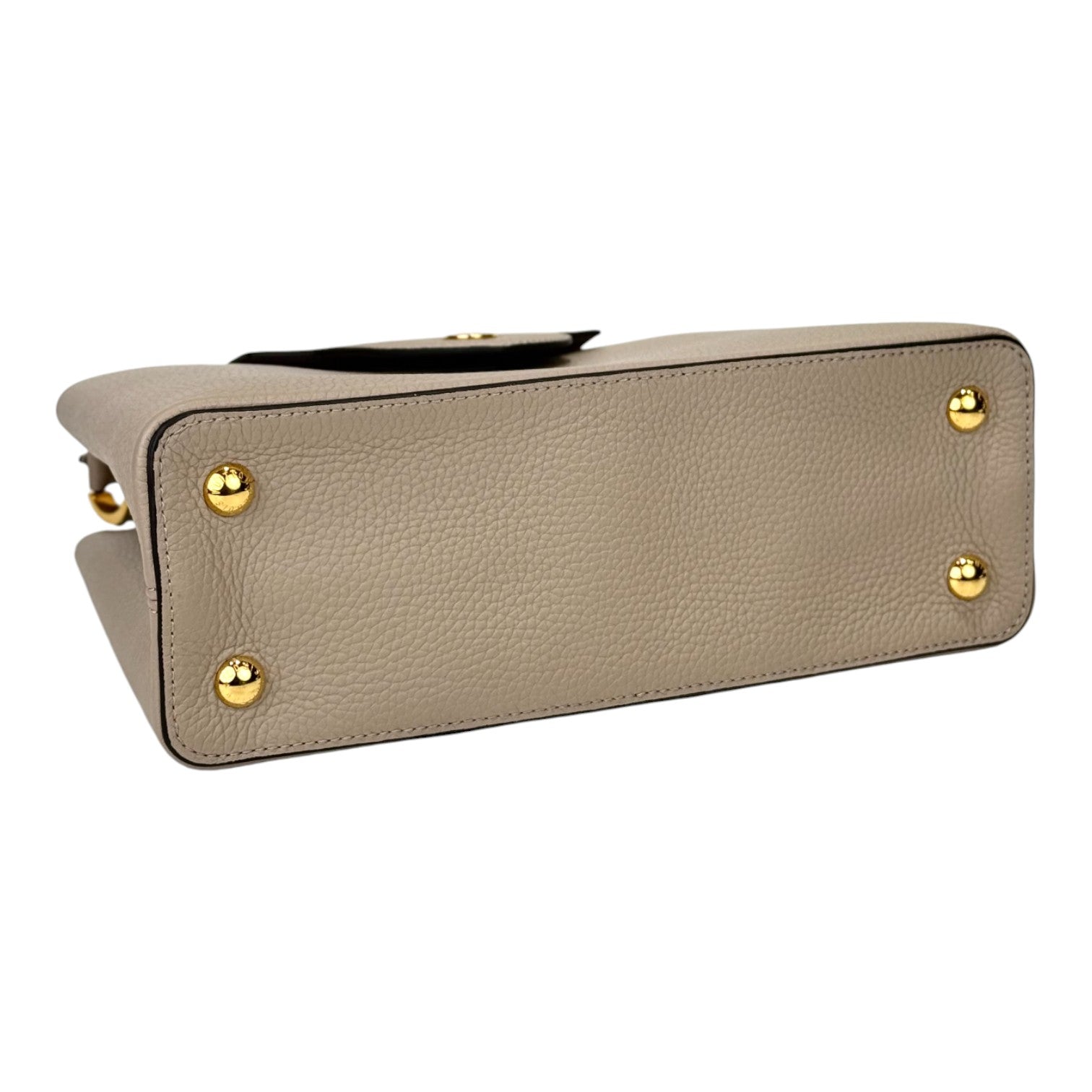 Louis Vuitton Louis Vuitton Capucines MM 31cm Bag
