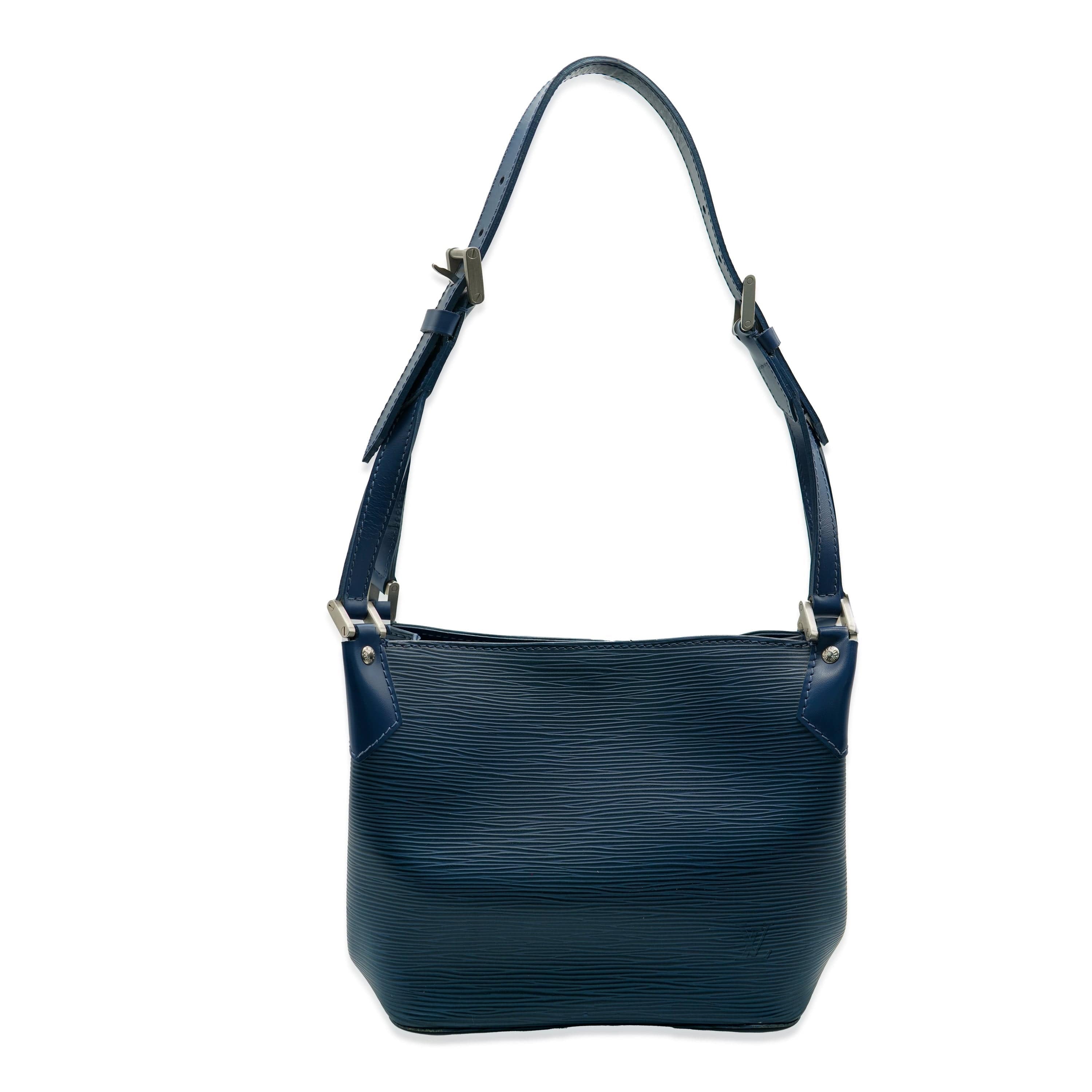 Louis Vuitton Louis Vuitton Myrtille Blue Epi Mandara PM