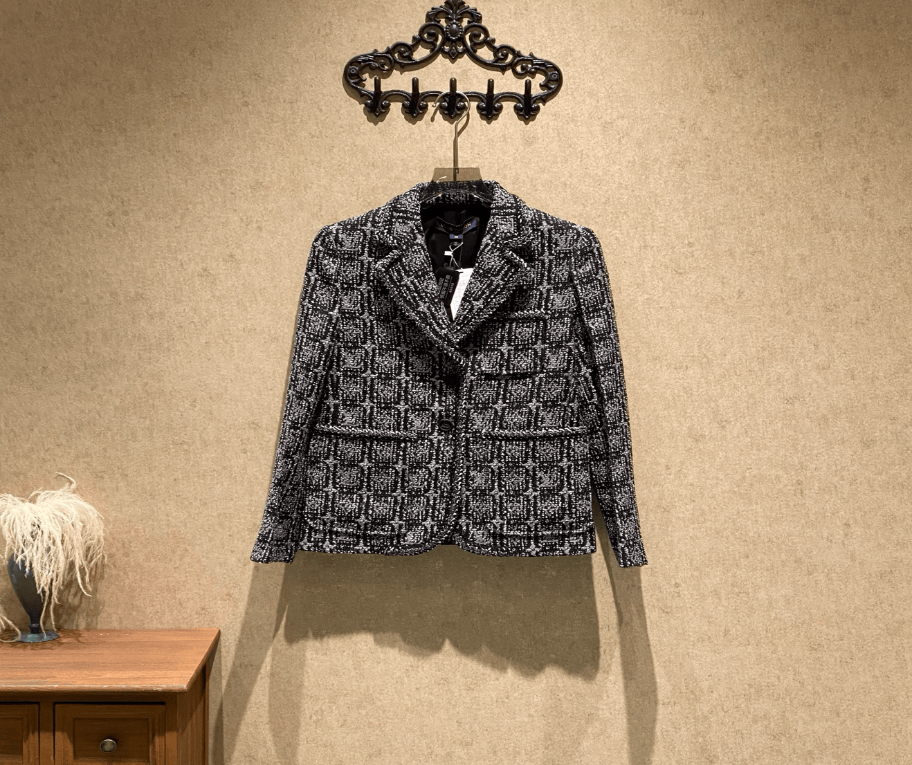 Louis Vuitton Louis Vuitton LV black/grey/silver monogram wool blazer/size 38/brand new with original tags/40490 SGC40490