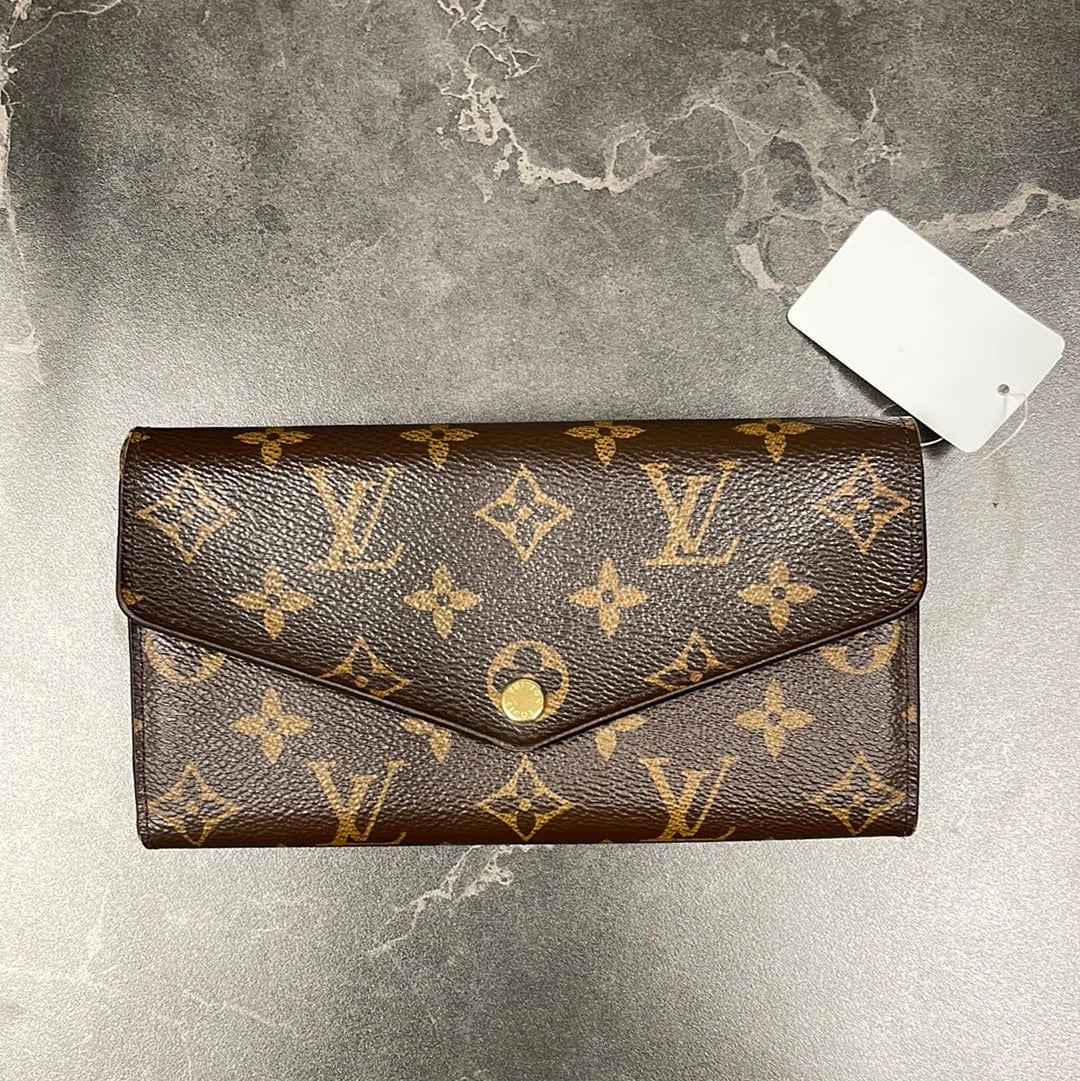 Louis Vuitton LOUIS VUITTON Monogram Coated Canvas / Epi Sarah 16 Red Wallet