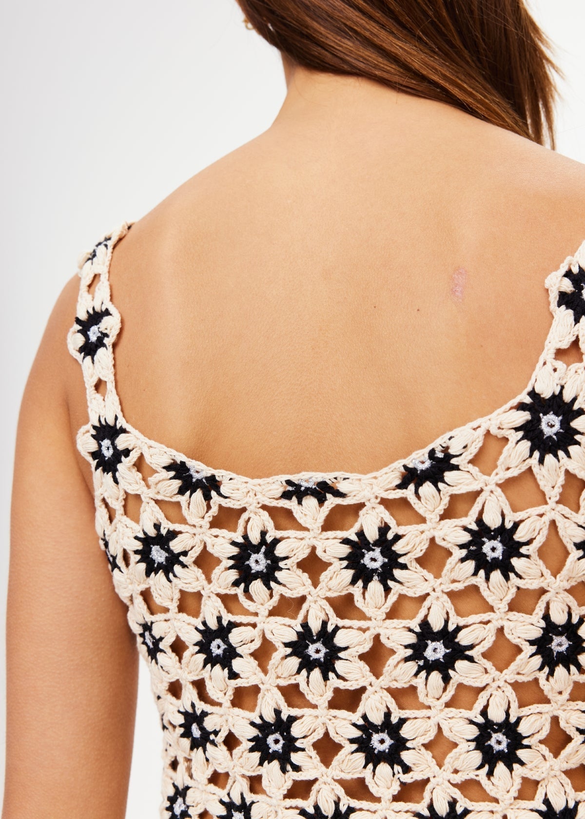 Luminary Lily Crochet Top| بلوزة Luminary Lily Crochet - Maison Clad