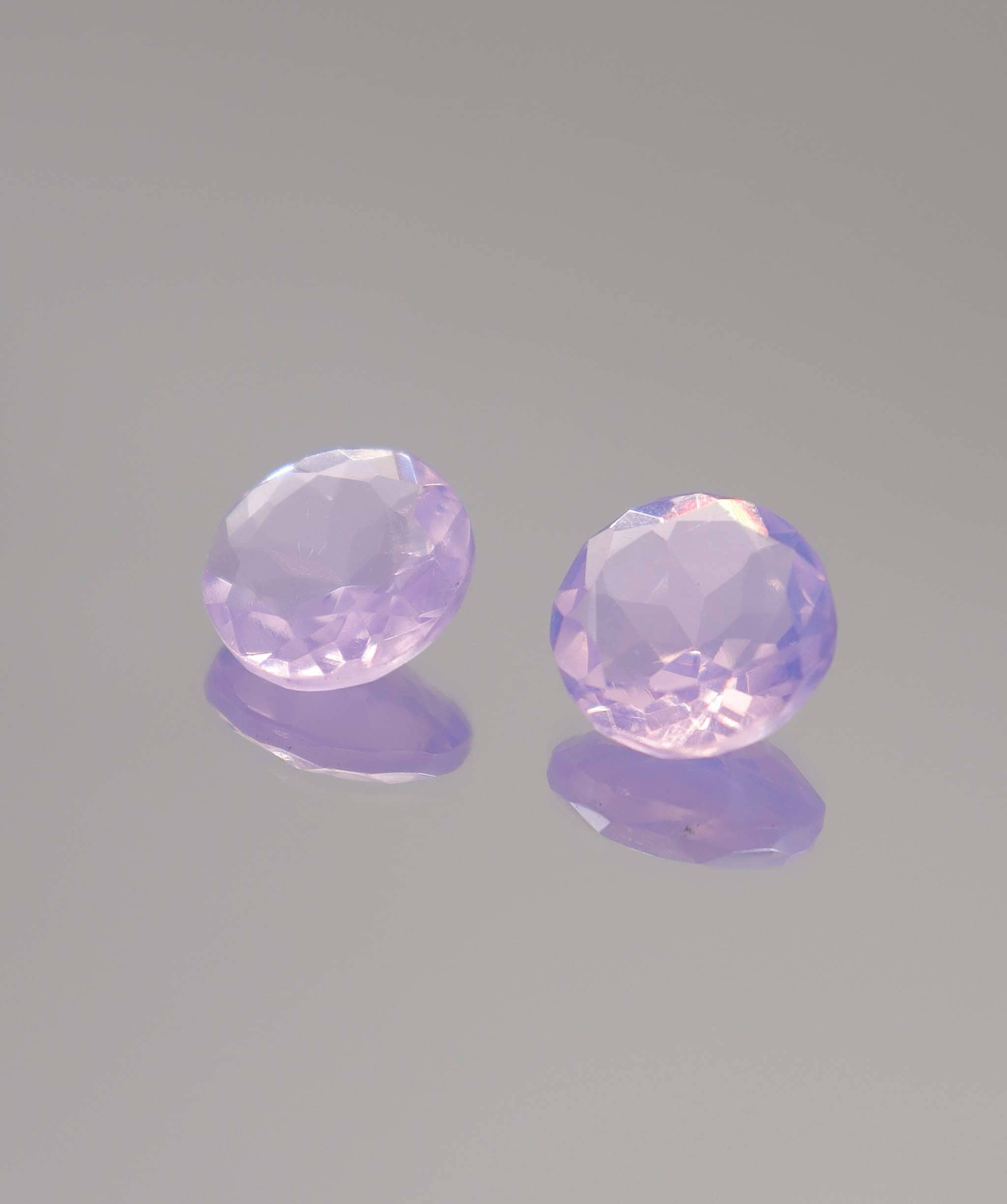 Luxury Promise 10CT LAVENDER MOON QUARTZ ROUND PAIR DXBDX010