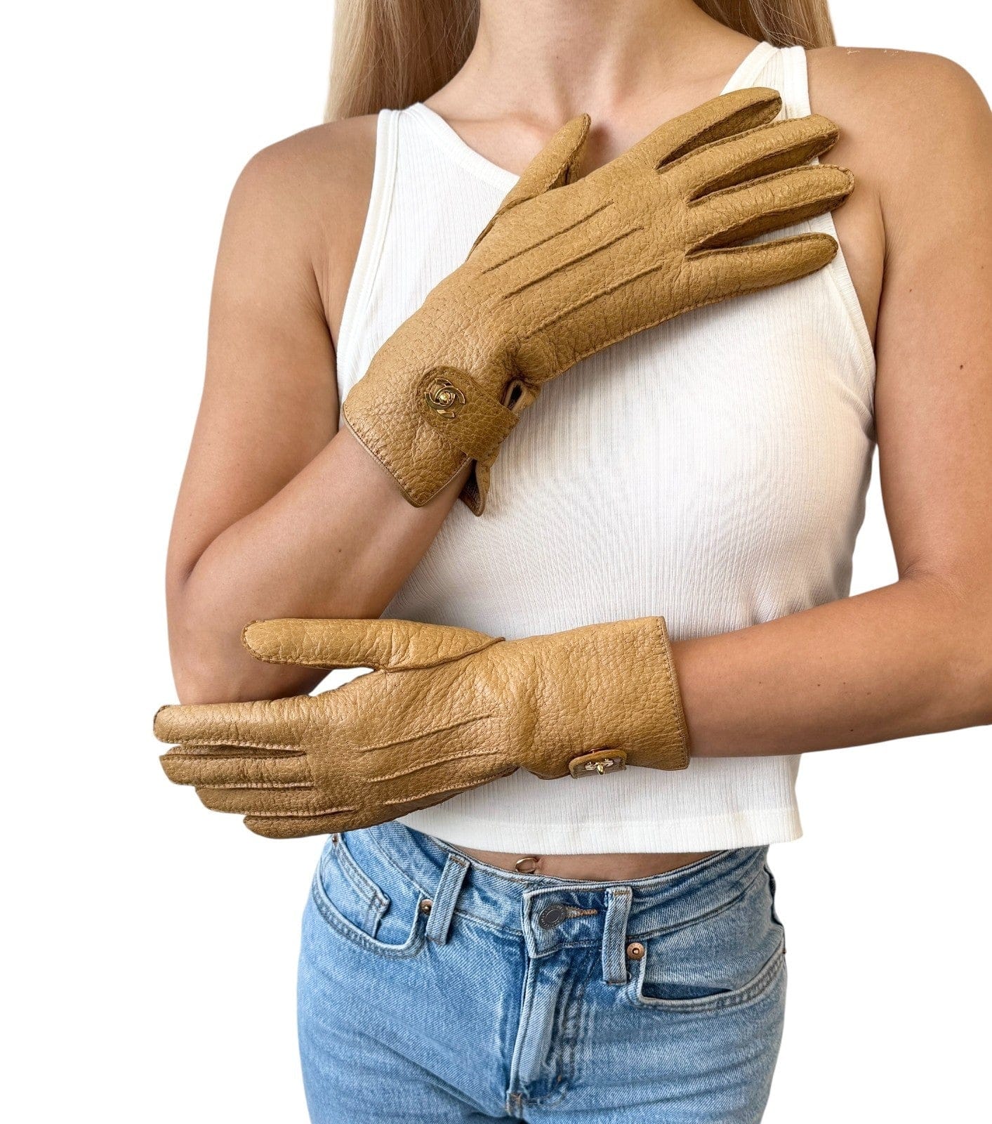 Luxury Promise CHANEL Vintage CC Mark Logo Gloves Turn Lock #7.5 Leather Light Brown Gold