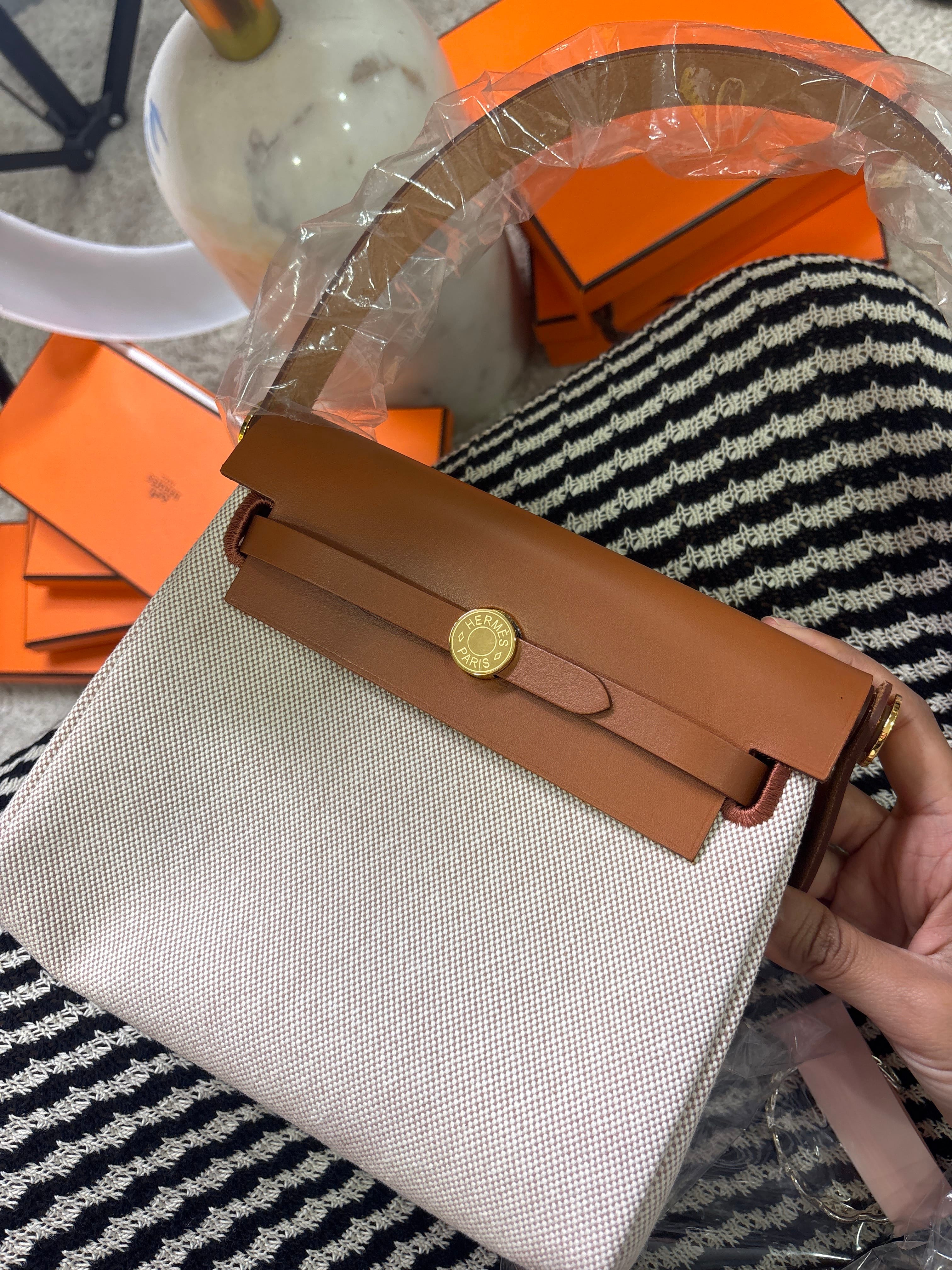 Luxury Promise Hermes herbag 20cm brand new ALC3966