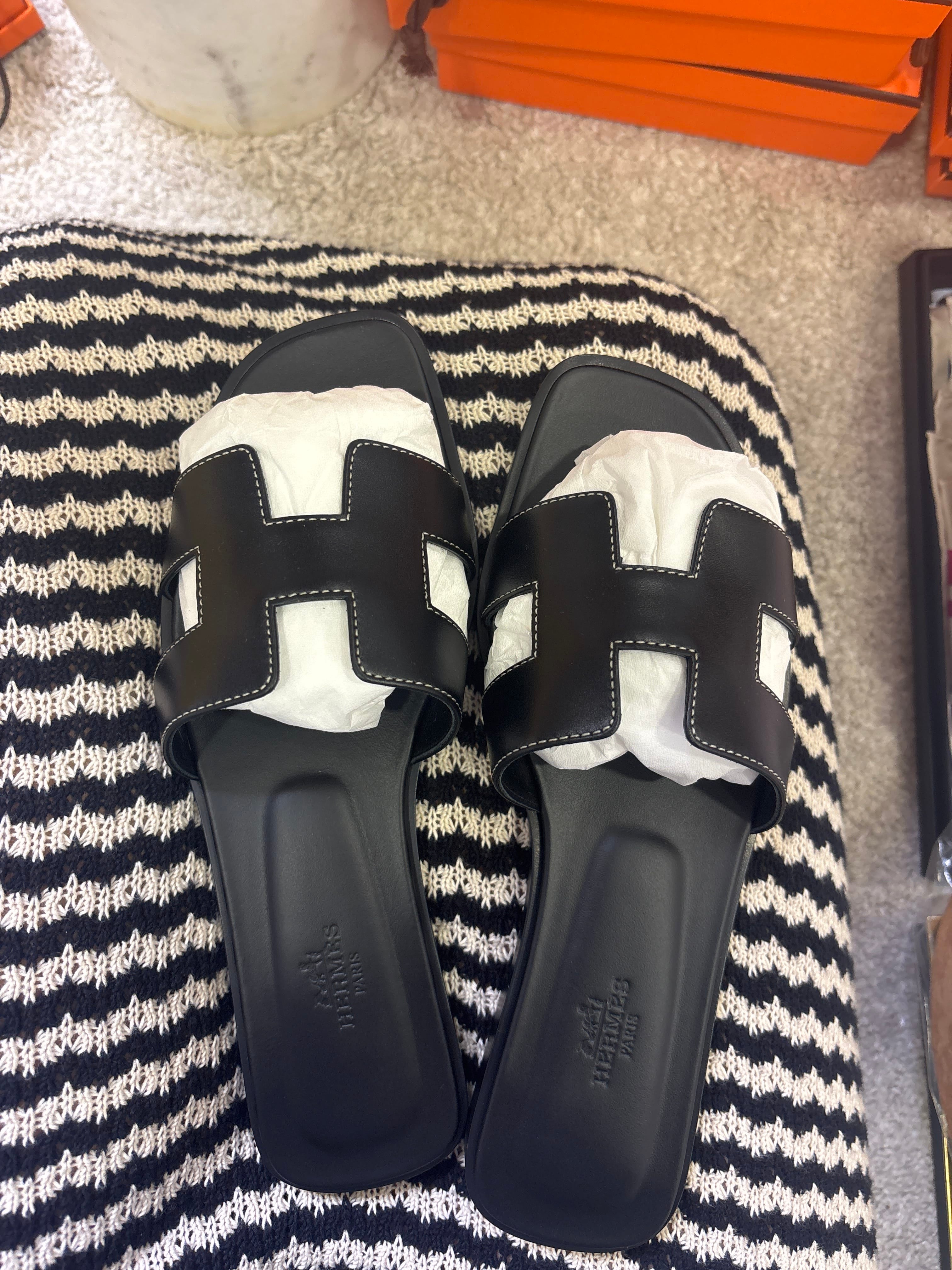 Luxury Promise Hermes Orans black 38 ALC3976