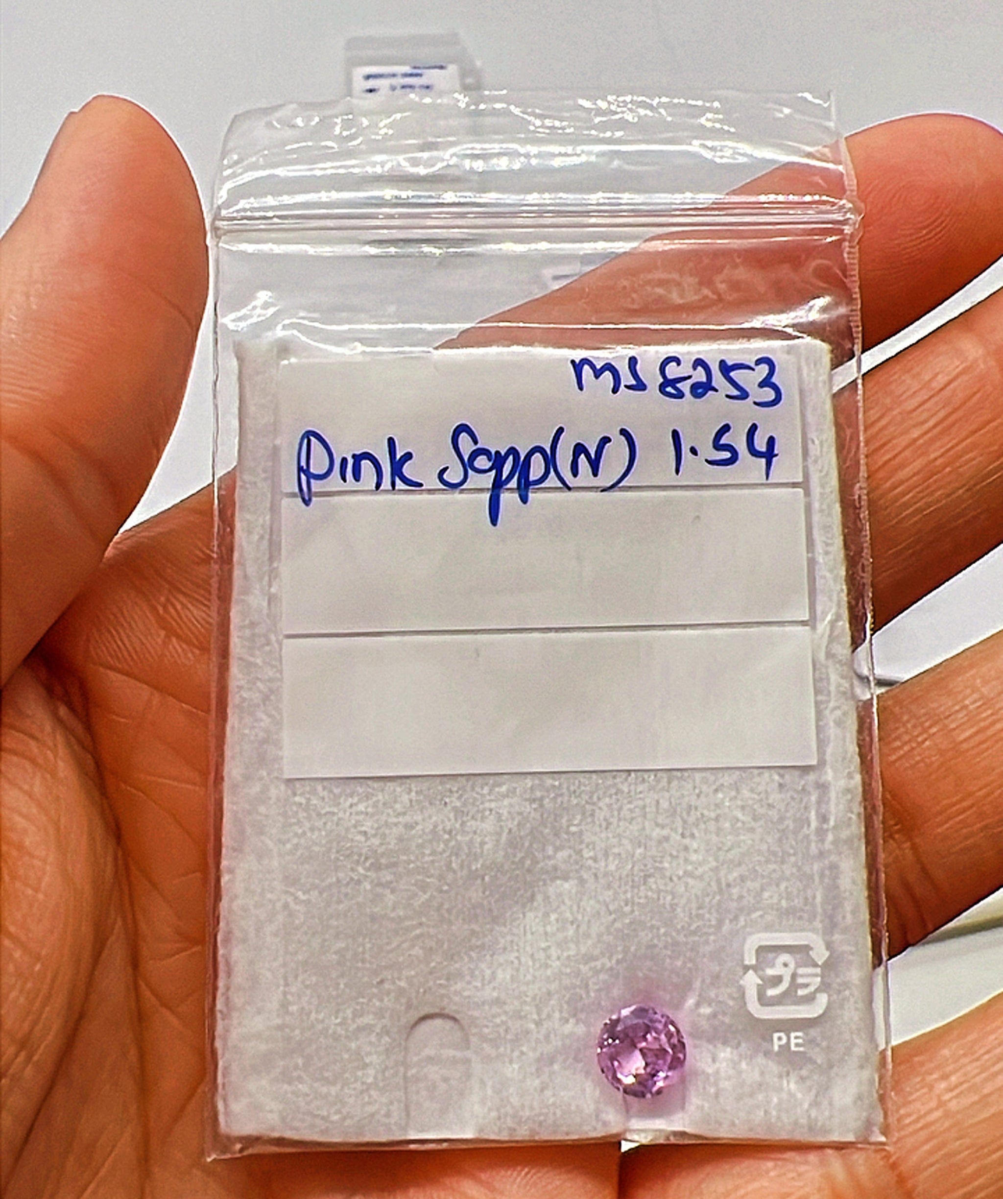 Luxury Promise Pink Sapphire (N) 1.54 MS 8253