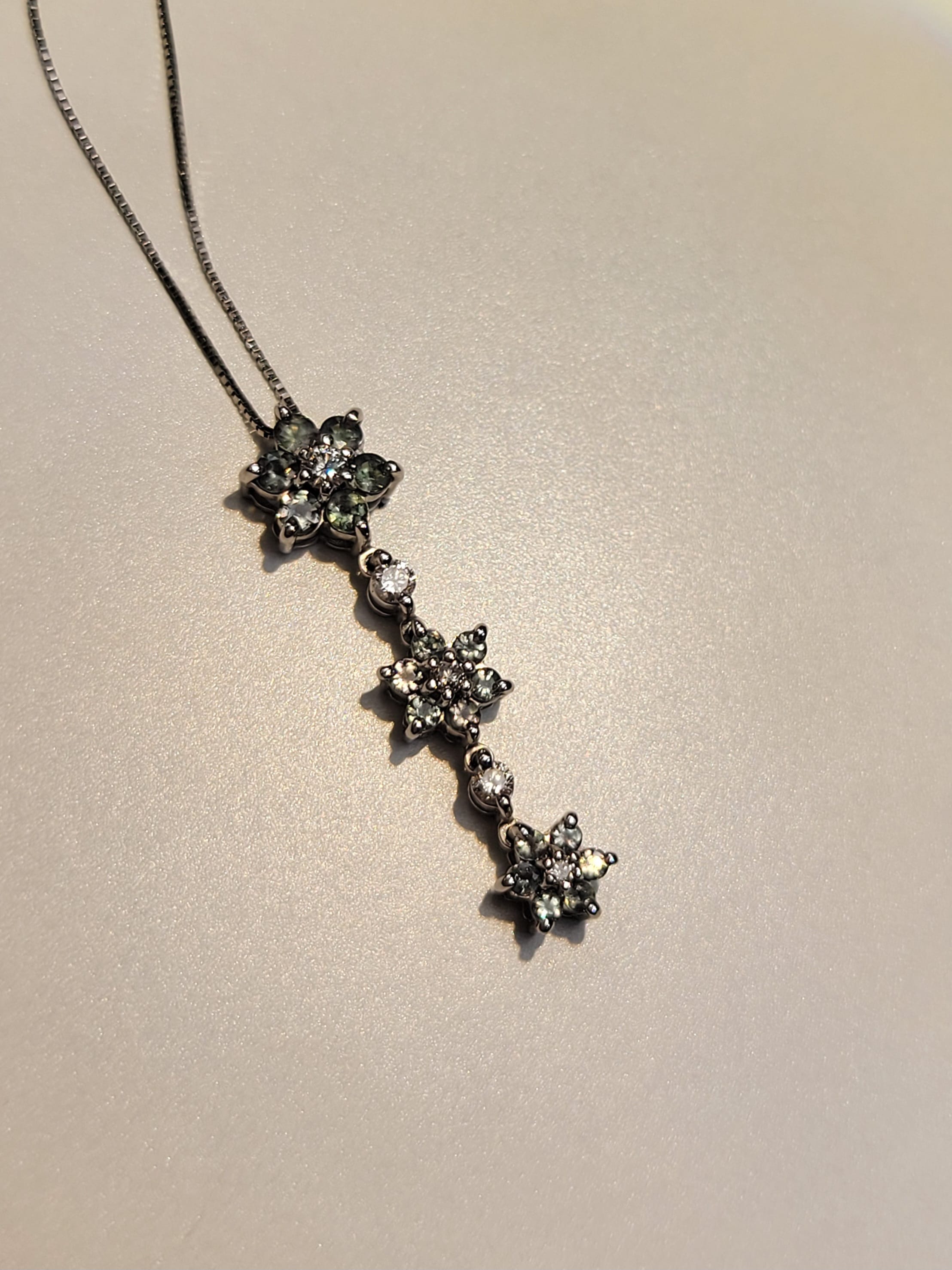 Luxury Promise Alexandrite Necklace in 18K / A0.58ct / D0.21ct (46cm) 4847 JJC0570