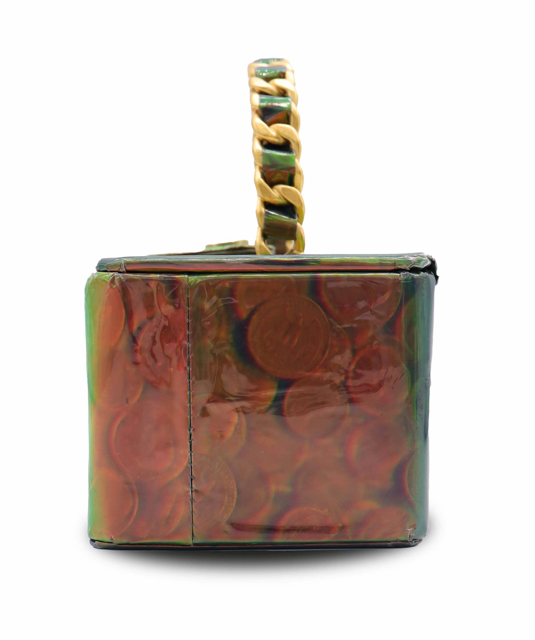 Luxury Promise CHANEL VINTAGE COIN PATTERN HAND BAG GREEN ENAMEL DXBS6374