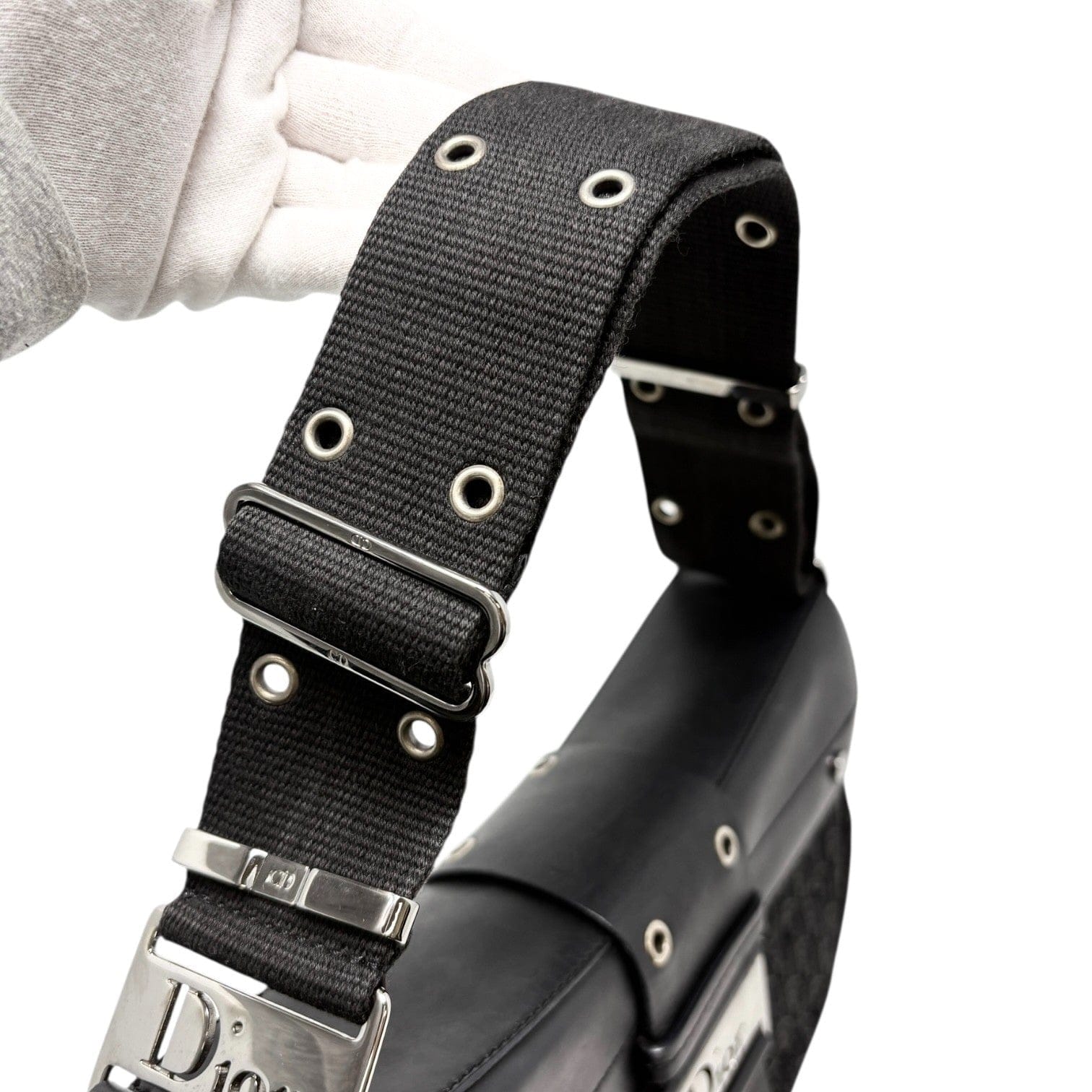 Luxury Promise Christian Dior Vintage 2002 Trotter Street Chic Columbus Shoulder Bag Black