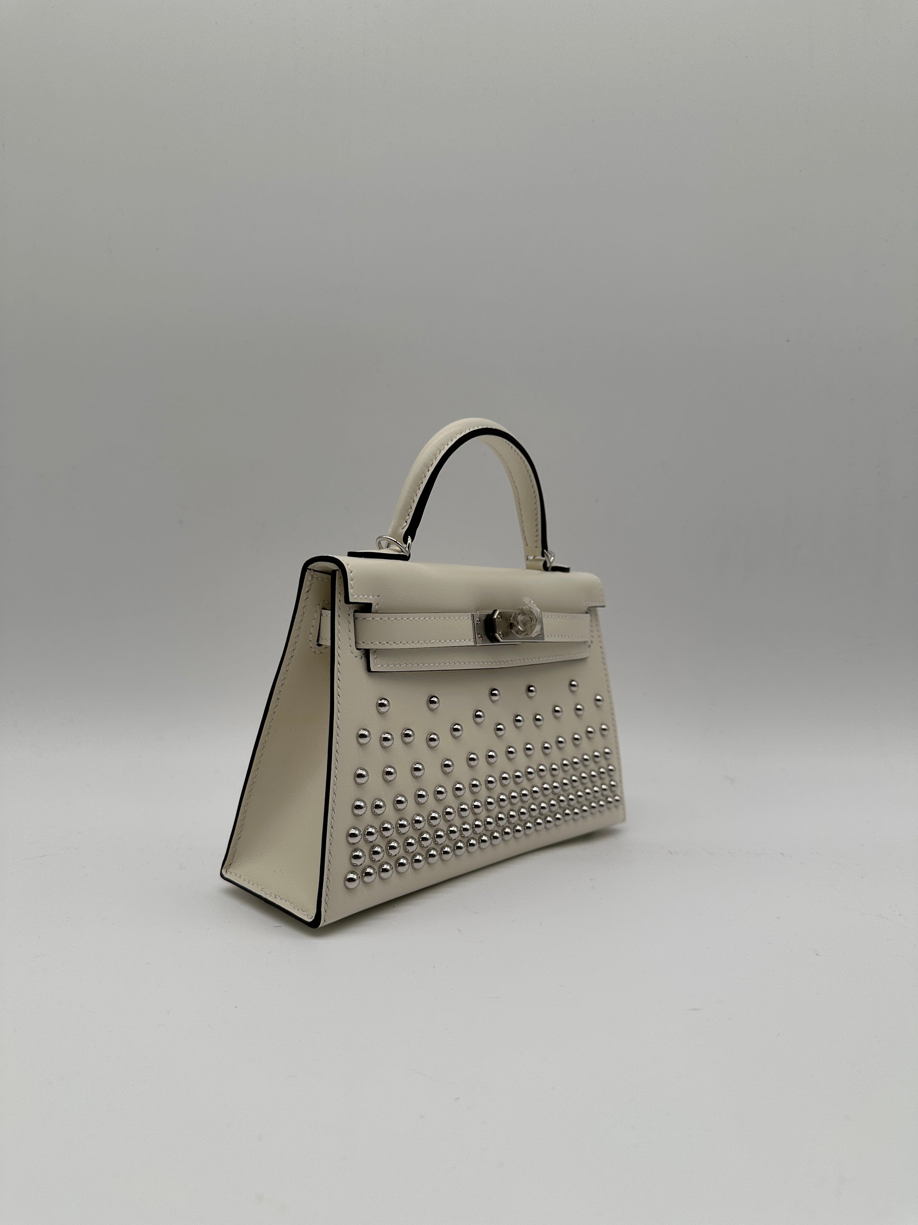 Luxury Promise Hermès Mini Kelly Cloute Cream Palladium Hardware G