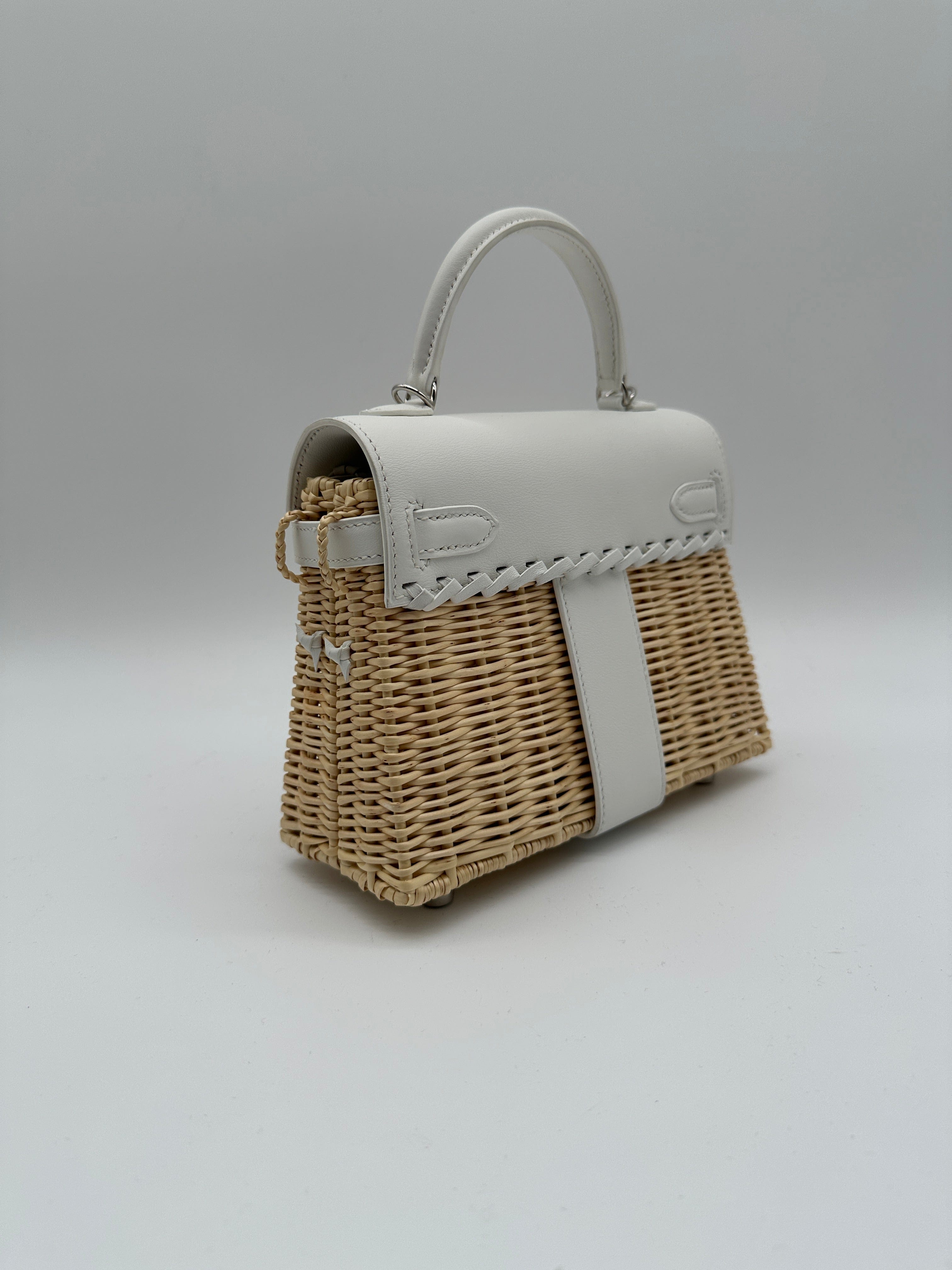 LUXURY PROMISE Hermès Mini Kelly Picnic Blanc Swift & Osier Palladium Hardware
