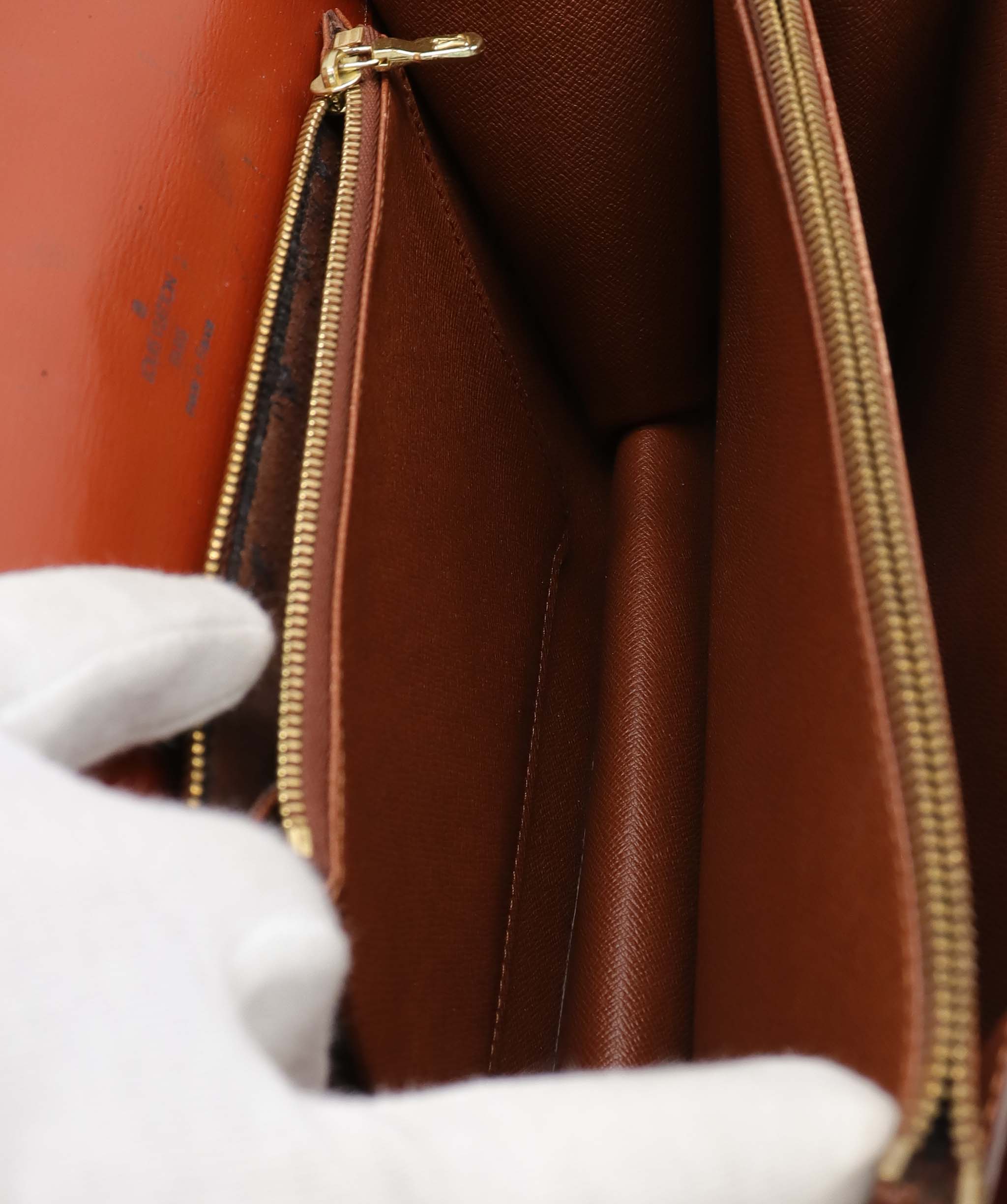 Luxury Promise LOUIS VUITTON Epi Concorde Hand Bag Brown M52133 LV Auth BA4998 BA4998 DXBS6376