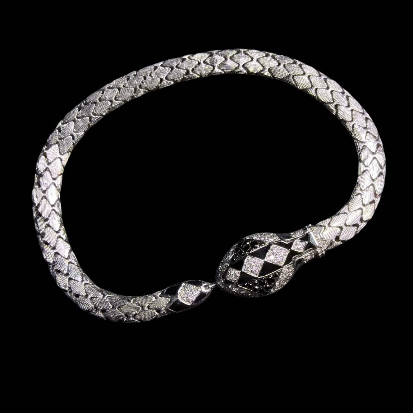 Luxury Promise 0.095ct Natural Black Spinel & 0.39ct Natural Diamond Serpenti Bracelet set in Platinum
