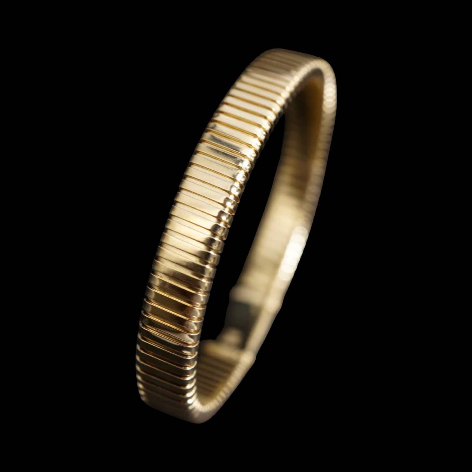 Luxury Promise 18K Yellow Gold Flexible Bracelet