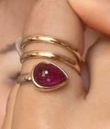 Luxury Promise CABOUCHON TEAR WRAP RING YG AVCHK374
