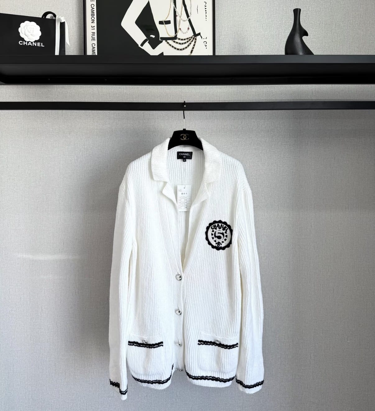 Luxury Promise CHANEL 2023C Cardigan AVCHK442