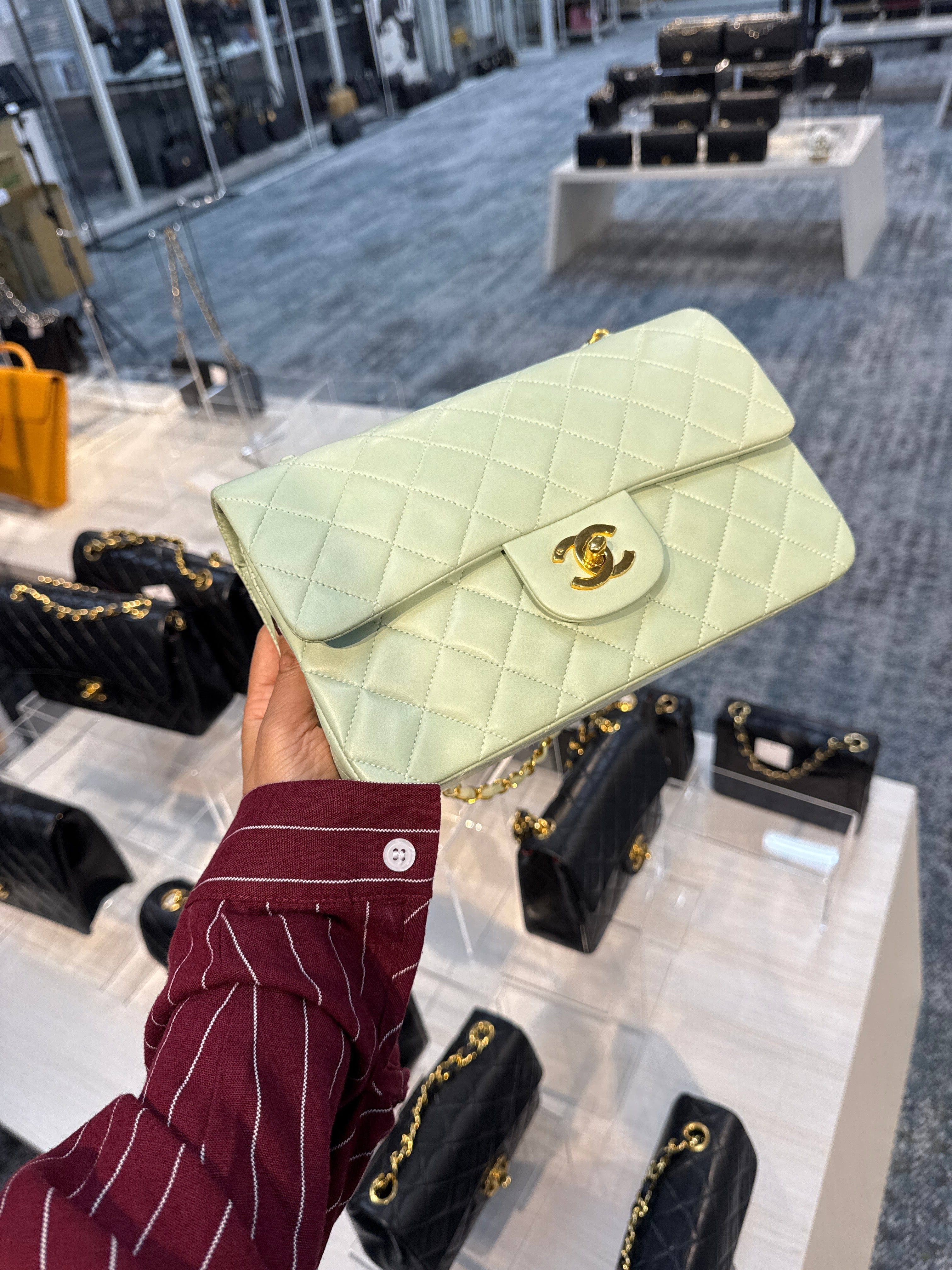 Luxury Promise Chanel- 90301110