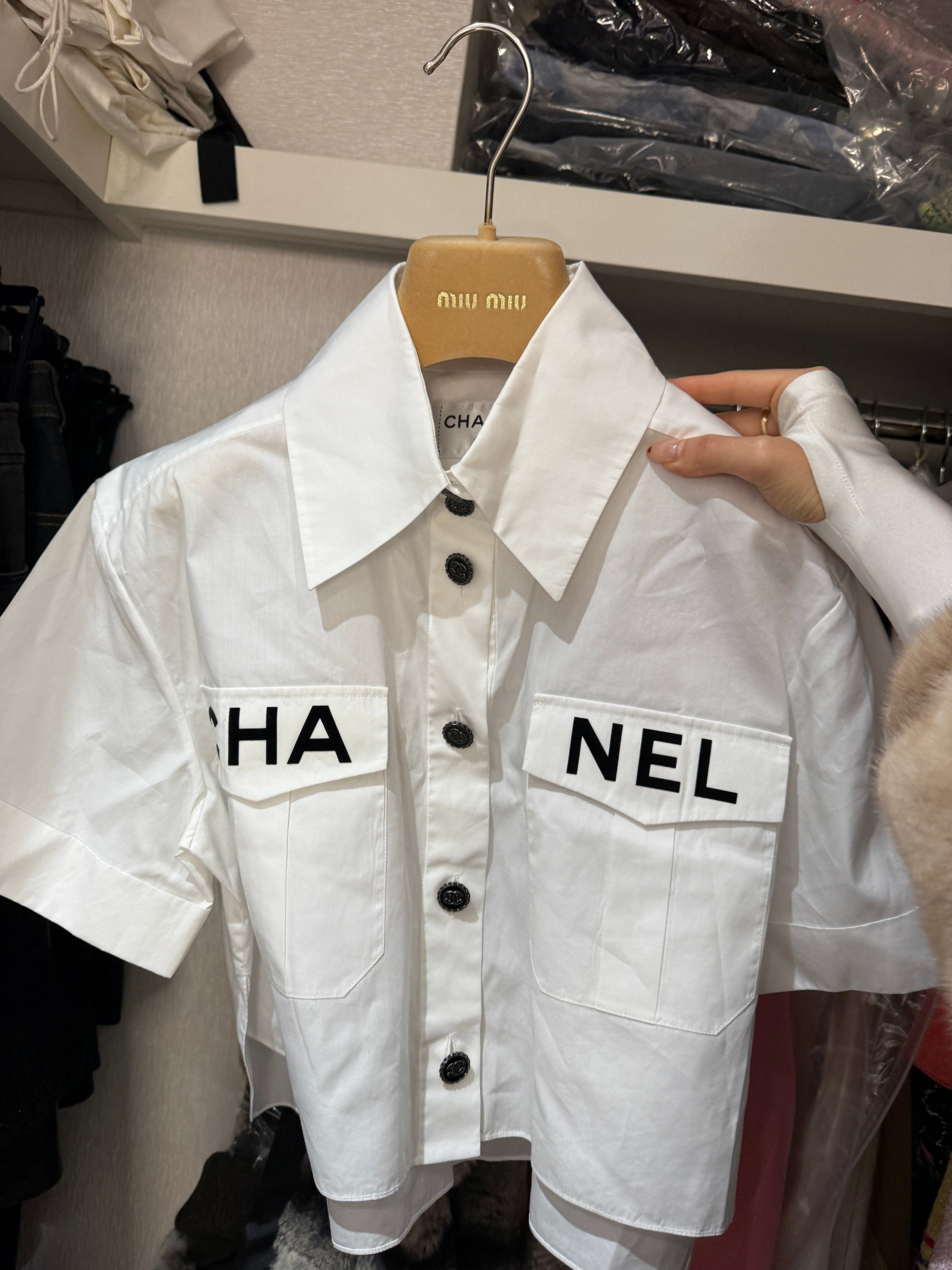 Luxury Promise CHANEL CHA - NEL TOP FT11012