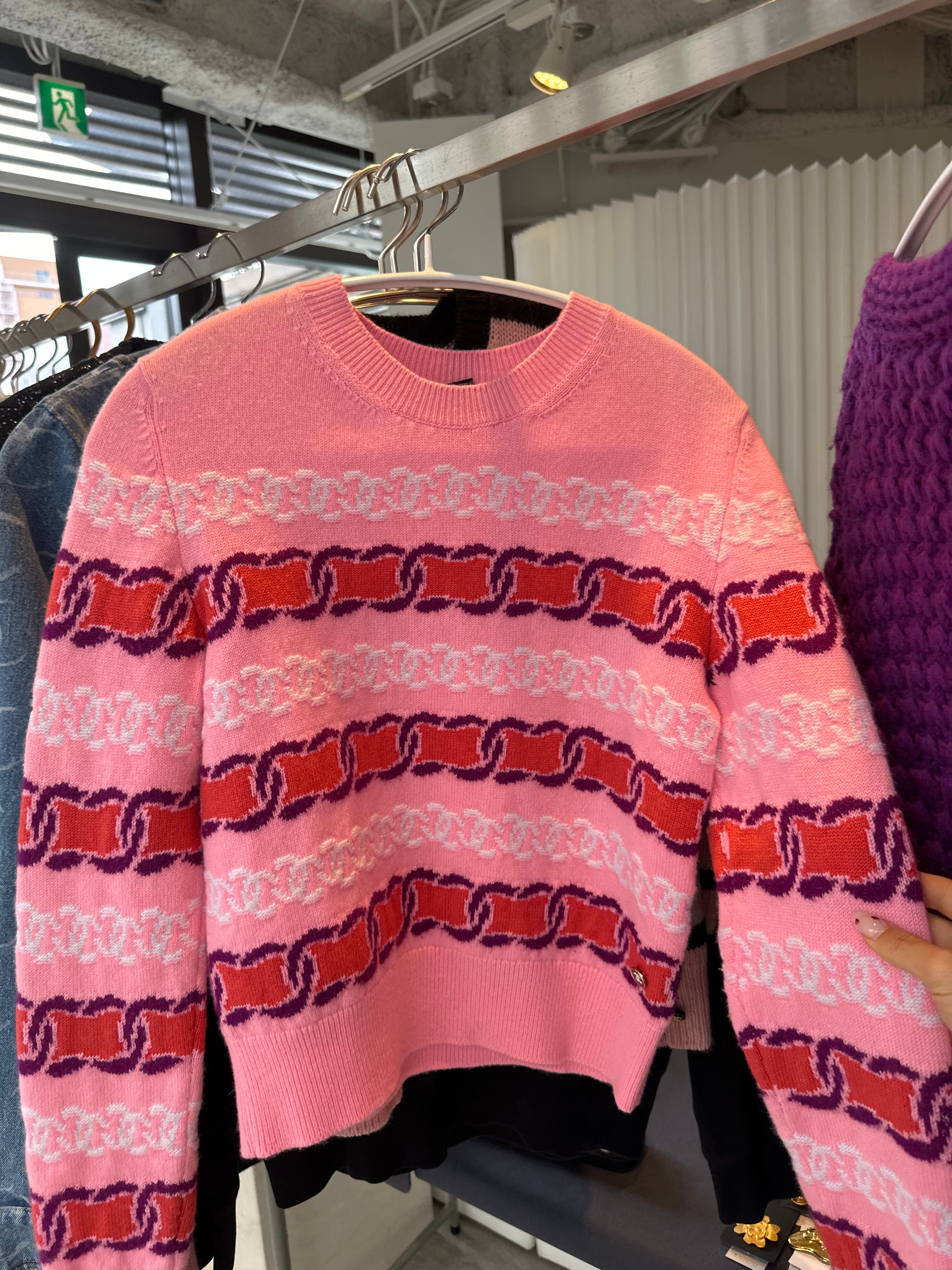 Luxury Promise CHANEL CHAIN PINK SWEATER 34 AVCHK472