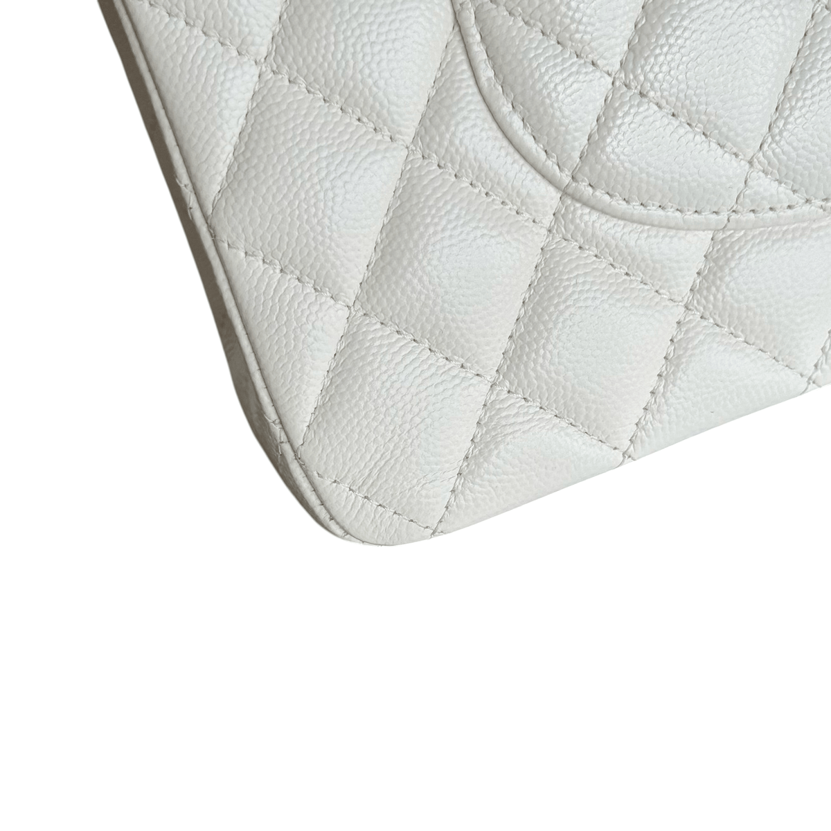 Luxury Promise Chanel Classic Flap Medium - Caviar 25CM Quilted White Gold Hardware Series 31