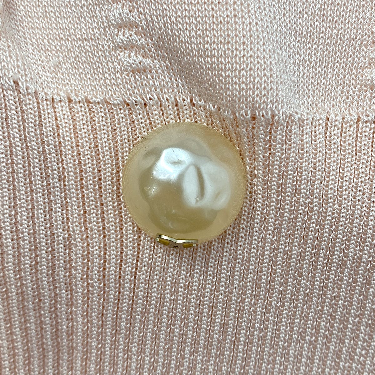 LUXURY PROMISE CHANEL COCO FAUX PEARL BUTTON CARDIGAN PINK RAYON 40 P43 RTW 90287724