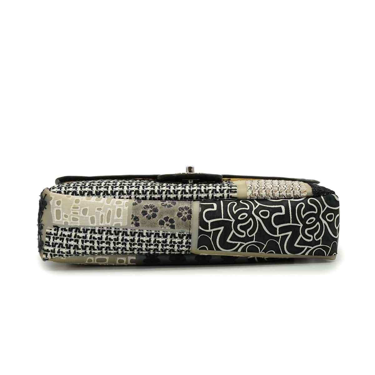 LUXURY PROMISE CHANEL JUMBO PATCHWORK COCOMARK FLOWER CHAIN SHOULDER BAG BLACK WHITE PVC TWEED SILVER HARDWARE 90341912