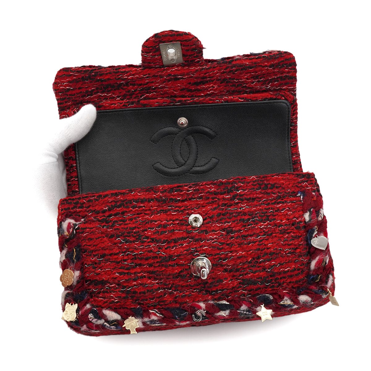 LUXURY PROMISE CHANEL MATELASSE CHAIN SHOULDER BAG ICON CHARM RED TWEED SILVER HARDWARE 90331401