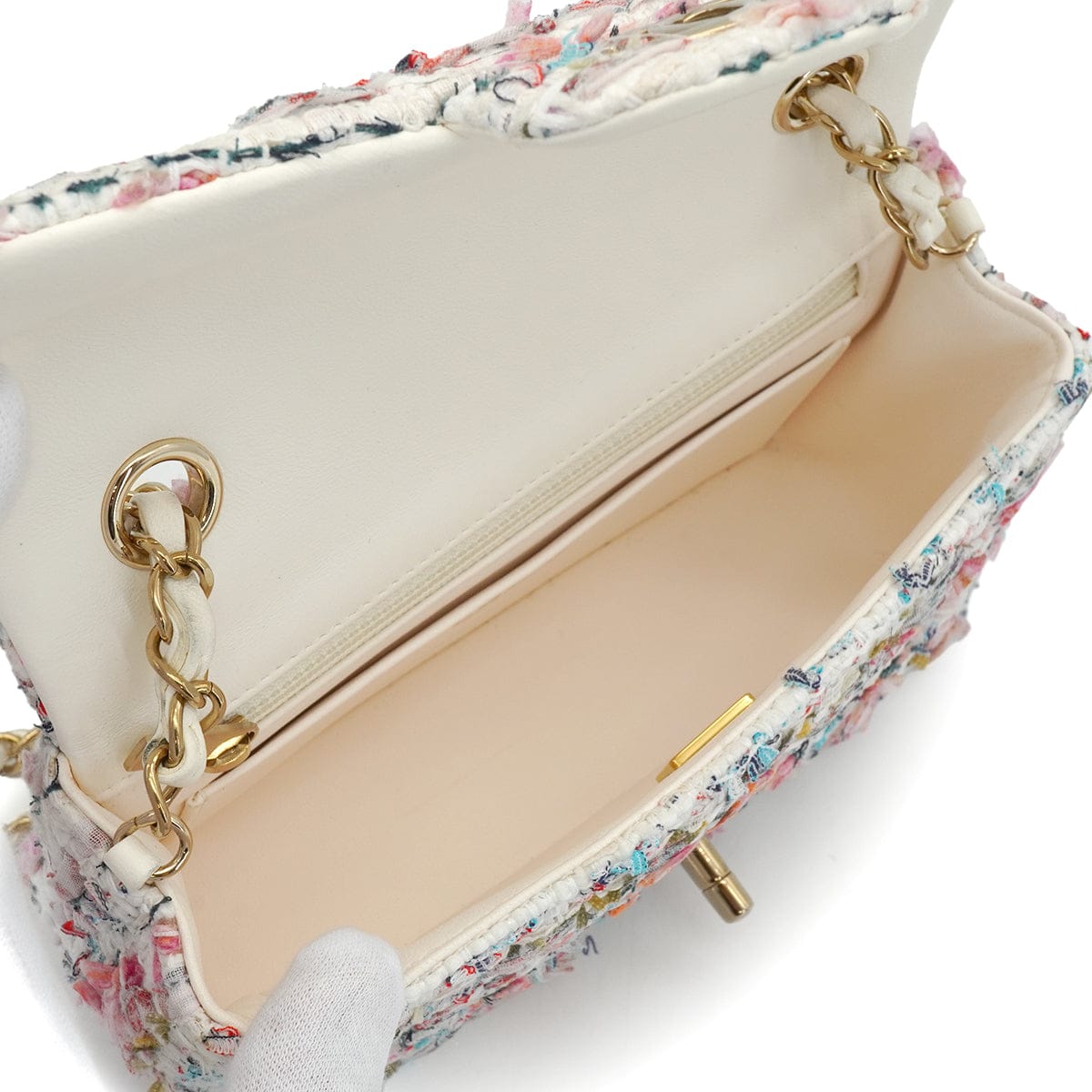 LUXURY PROMISE CHANEL MINI MATELASSE CHAIN SHOULDER BAG MULTICOLOR TWEED GOLD HARDWARE 90335836
