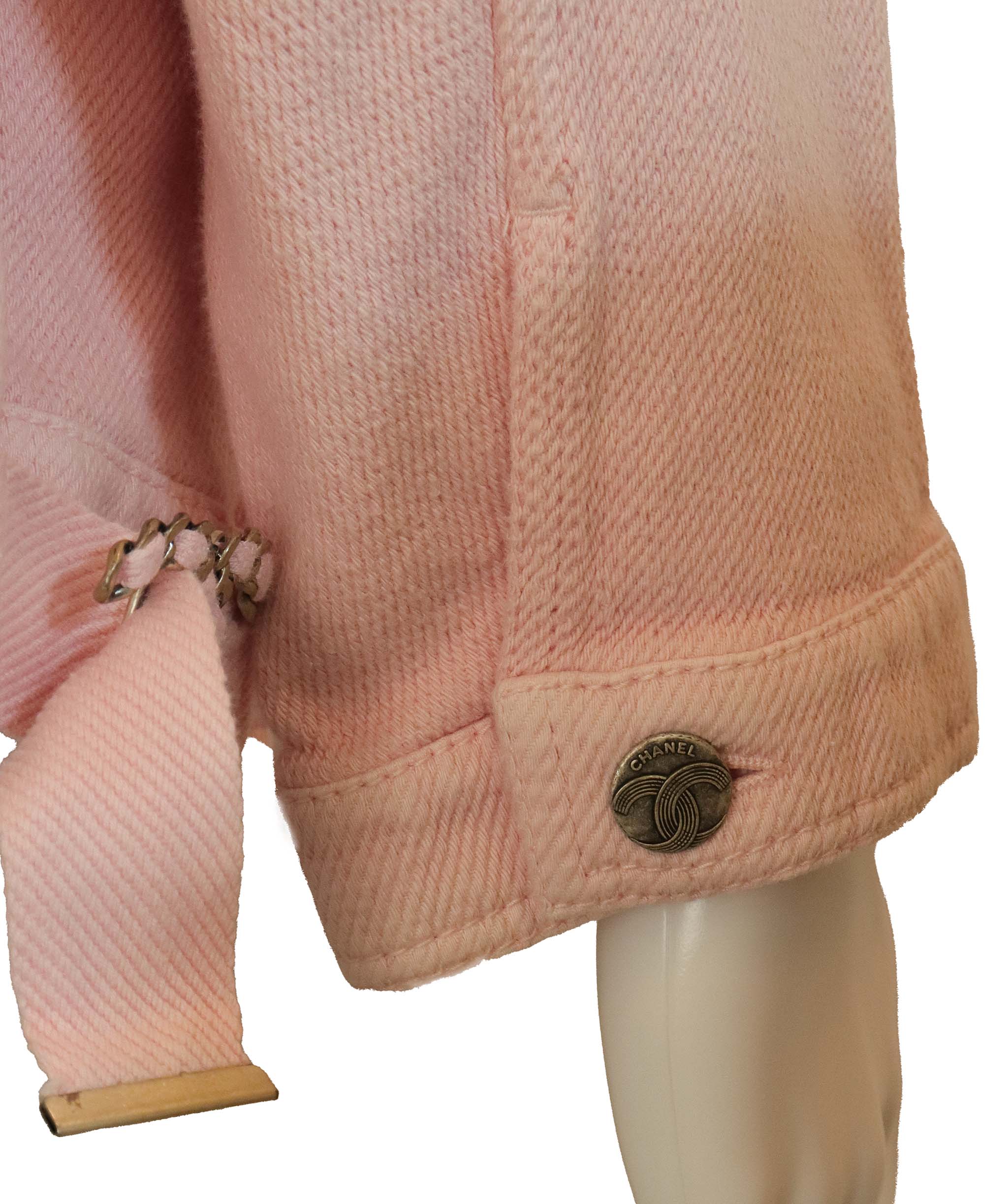 Luxury Promise CHANEL PINK DENIM JACKET FT34
