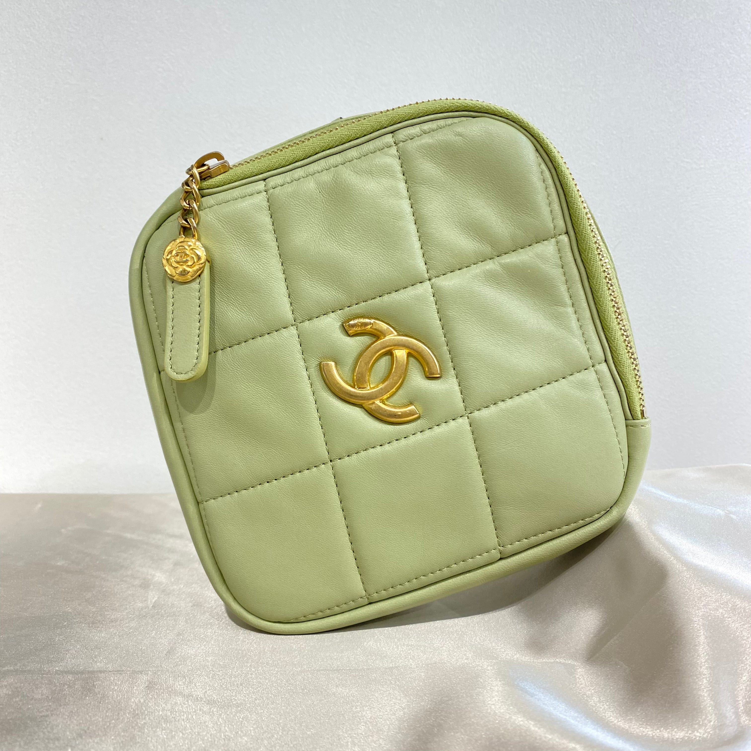 Luxury Promise CHANEL RHOMBUS CHAIN SHOULDER BAG GREEN LAMB SKIN 90213930