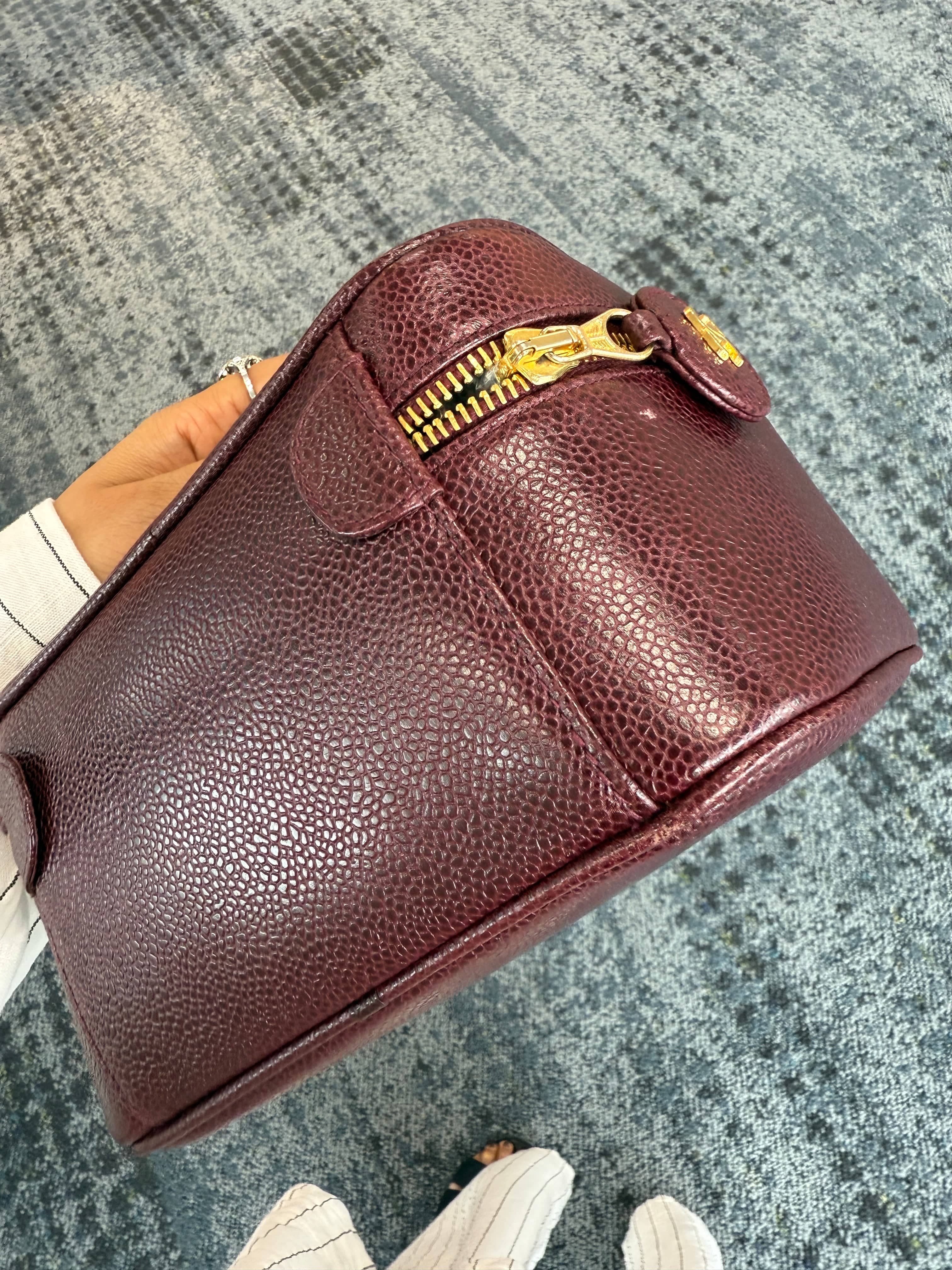 Luxury Promise Chanel vanity caviar 90302334