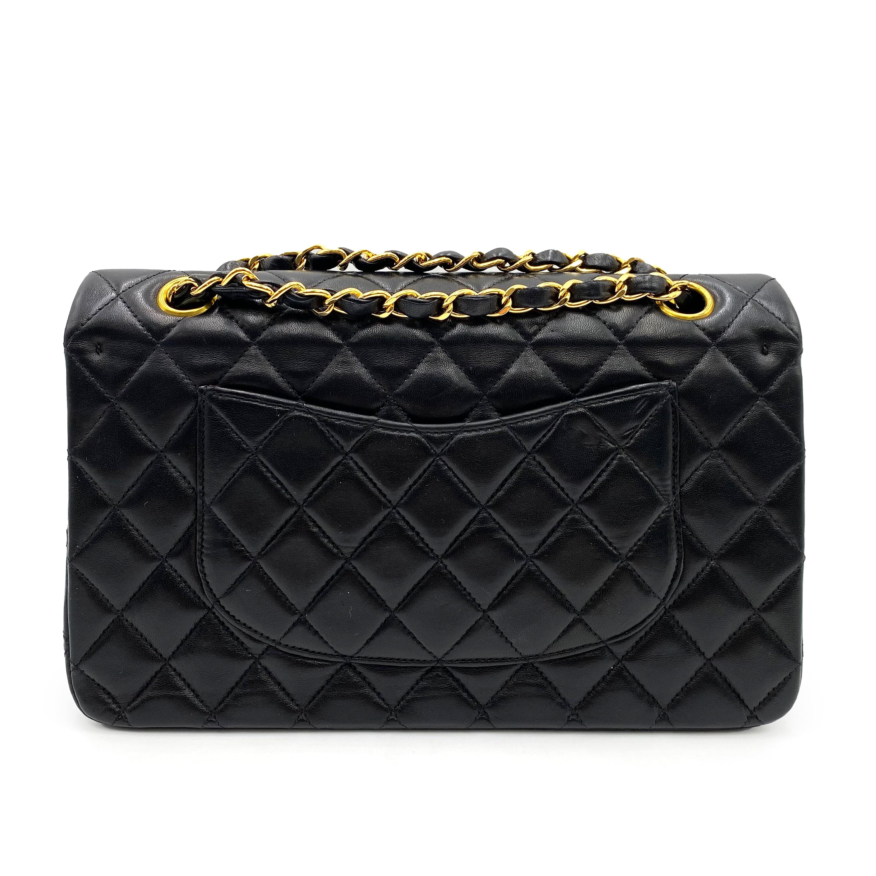 Luxury Promise CHANEL VINTAGE CLASSIC FLAP MEDIUM CHAIN SHOULDER BAG BLACK LAMB SKIN 90233728