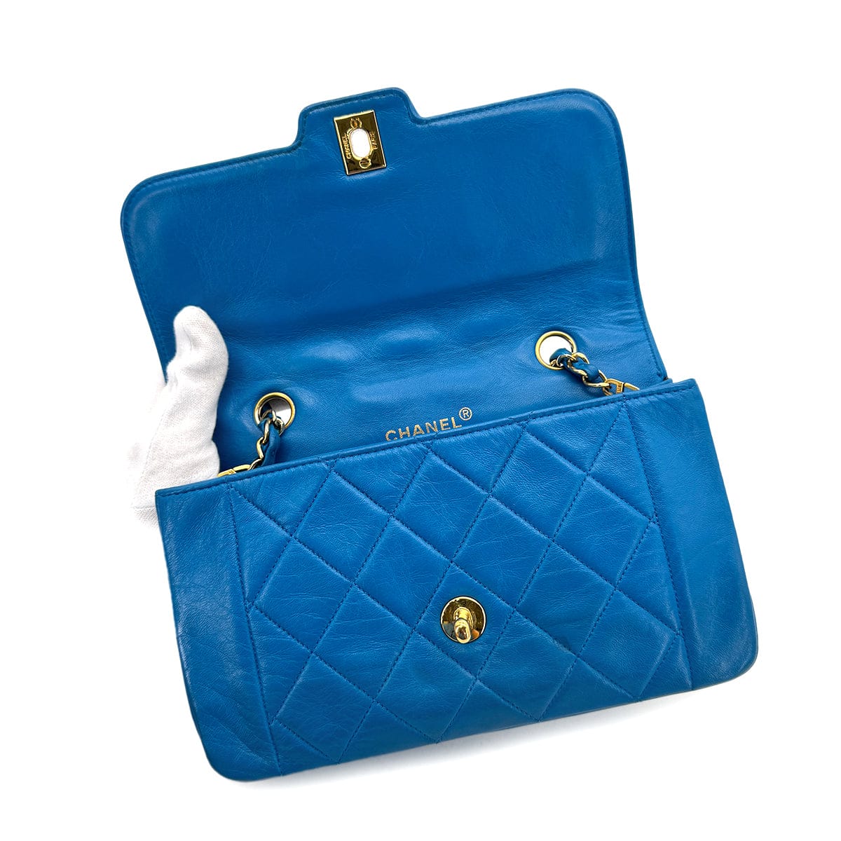 LUXURY PROMISE CHANEL VINTAGE MATELASSE SMALL CHAIN SHOULDER BAG BLUE LAMB SKIN 90284154