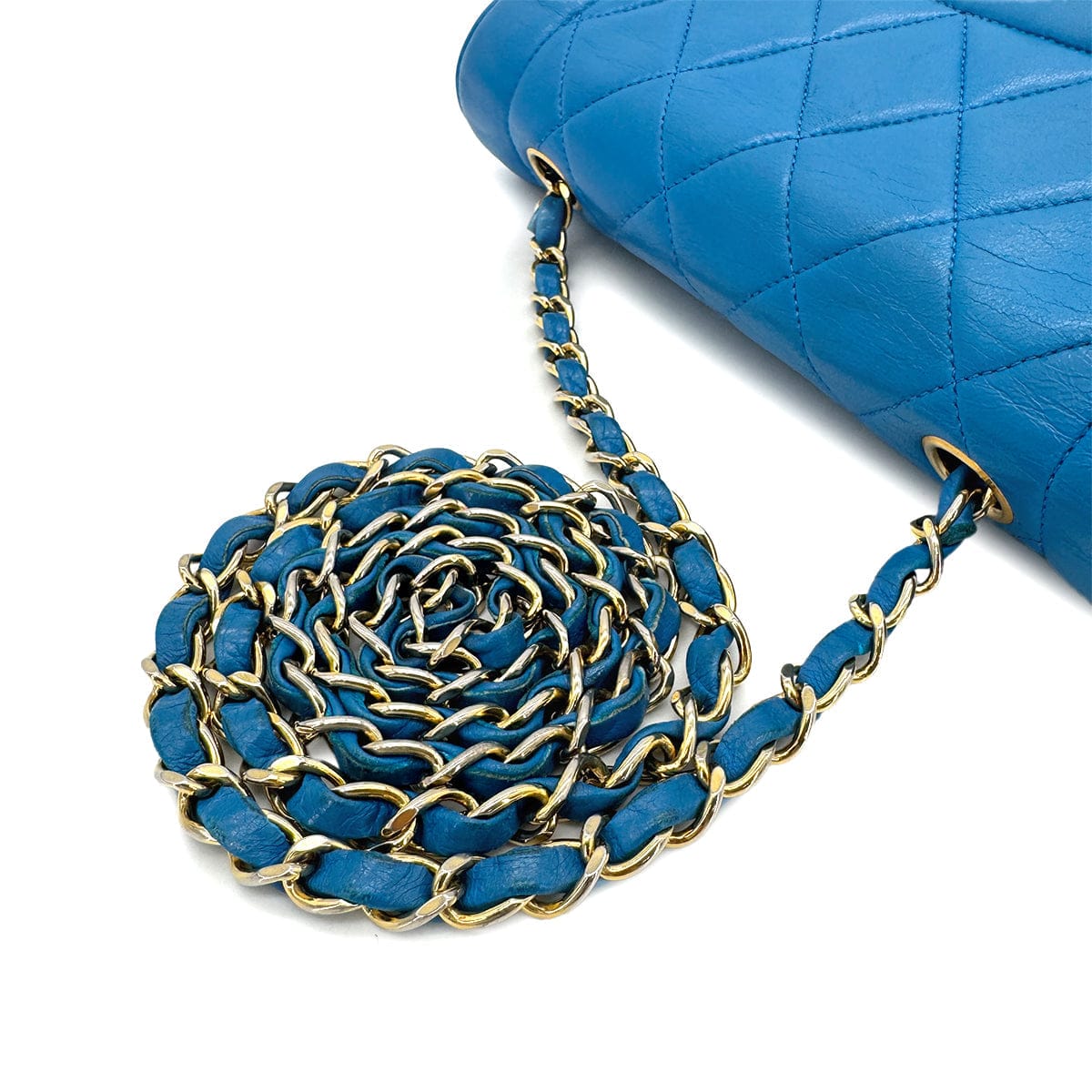 LUXURY PROMISE CHANEL VINTAGE MATELASSE SMALL CHAIN SHOULDER BAG BLUE LAMB SKIN 90284154