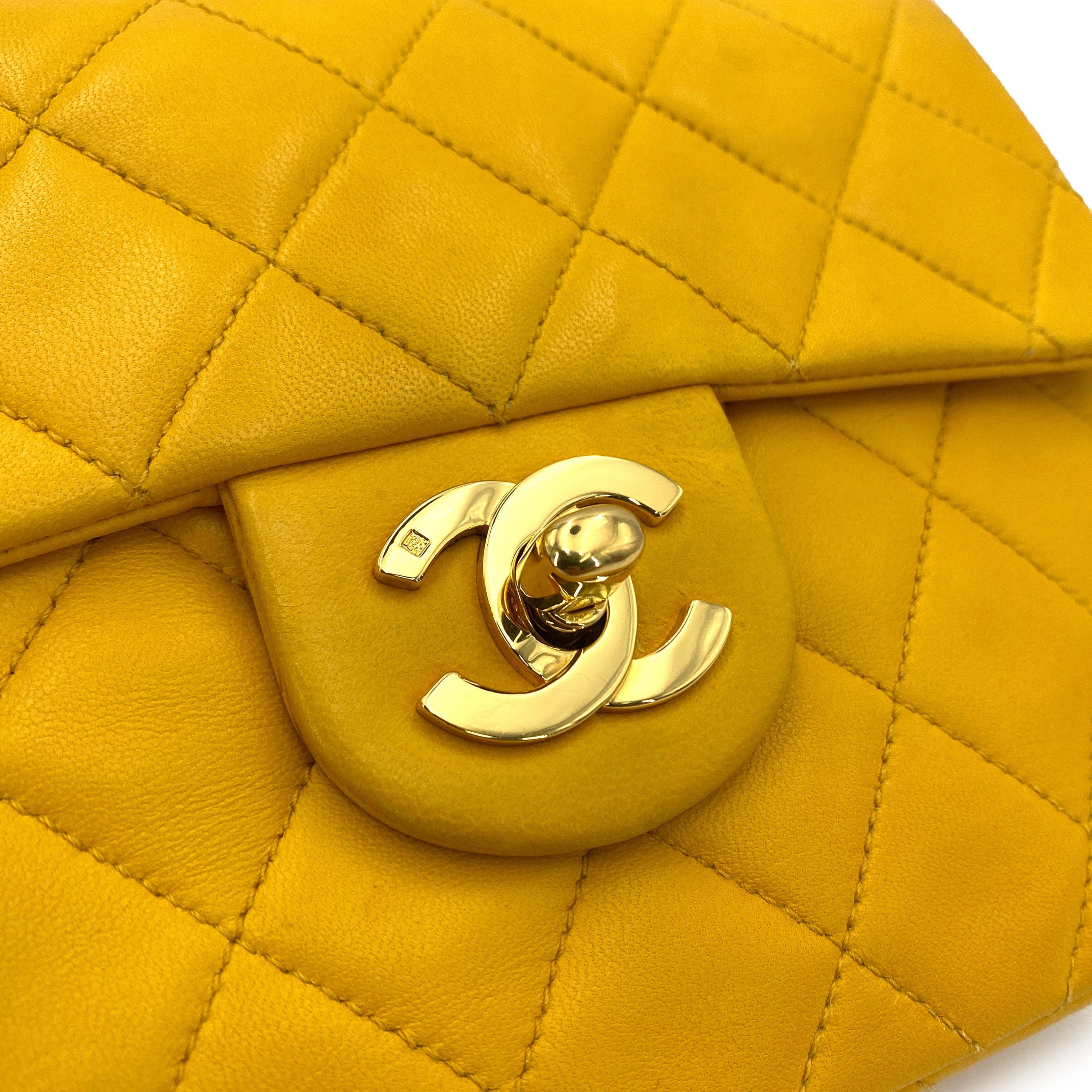LUXURY PROMISE CHANEL VINTAGE MINI SQUARE 17 CHAIN SHOULDER BAG YELLOW LAMB SKIN 90249820