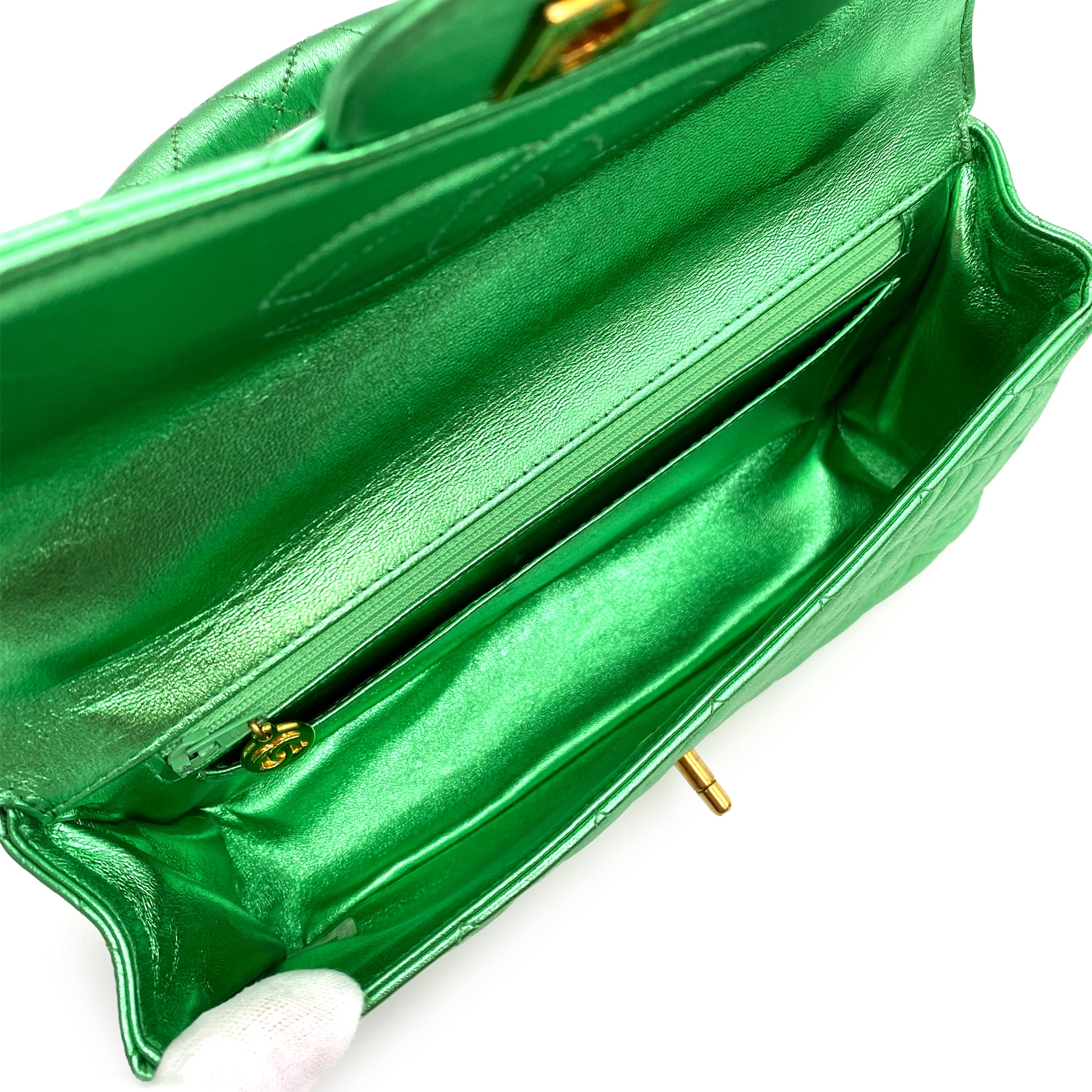 LUXURY PROMISE CHANEL VINTAGE PARENT-CHILD BAG METALLIC GREEN LAMB SKIN 90228454