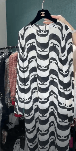Luxury Promise Chanel wave dress black white 34 FT603